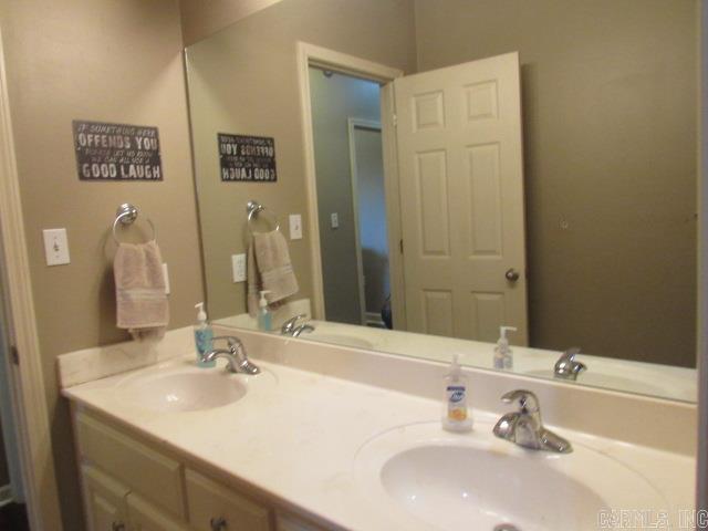 423  Palmer  Searcy, AR