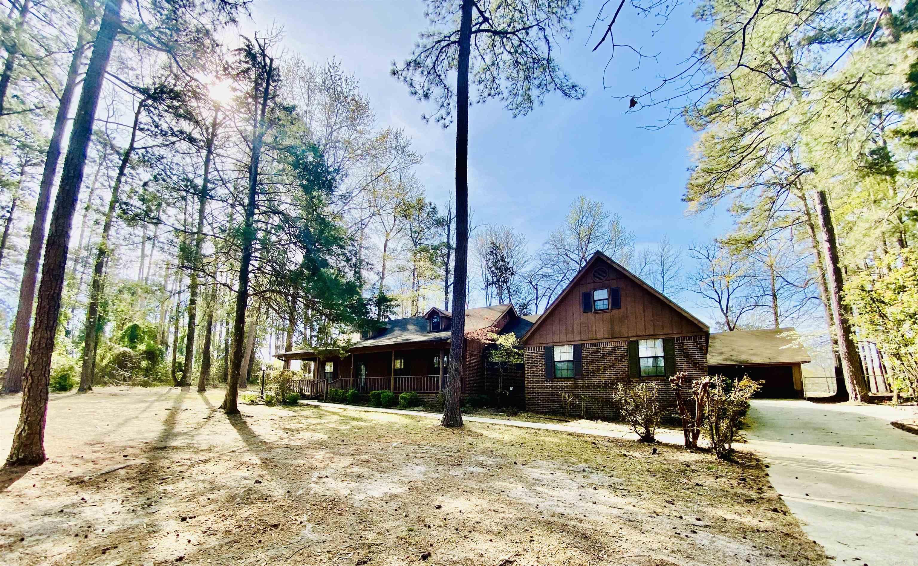 127 Southwood Dr