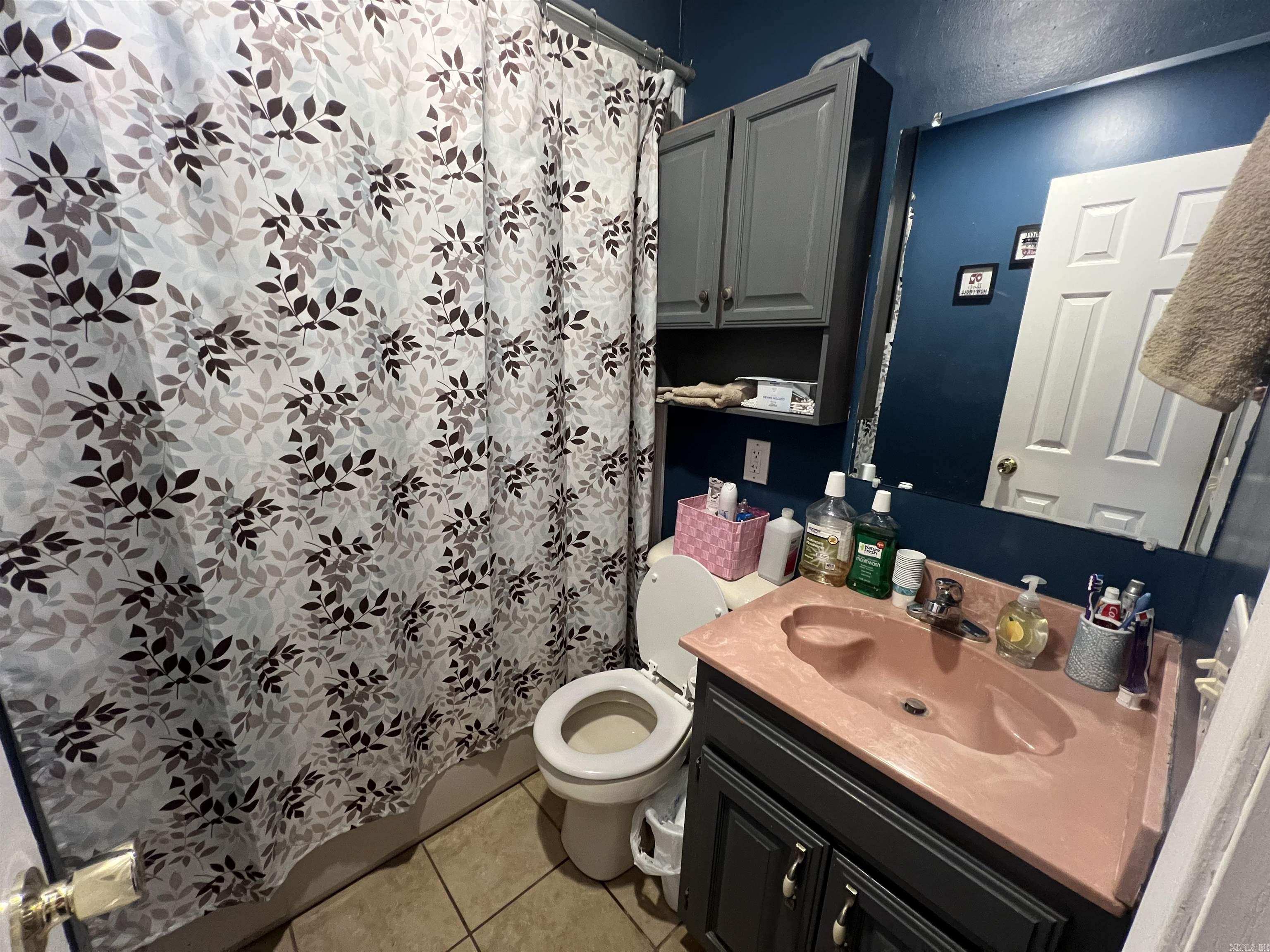 418 N Bayou  Mountain View, AR