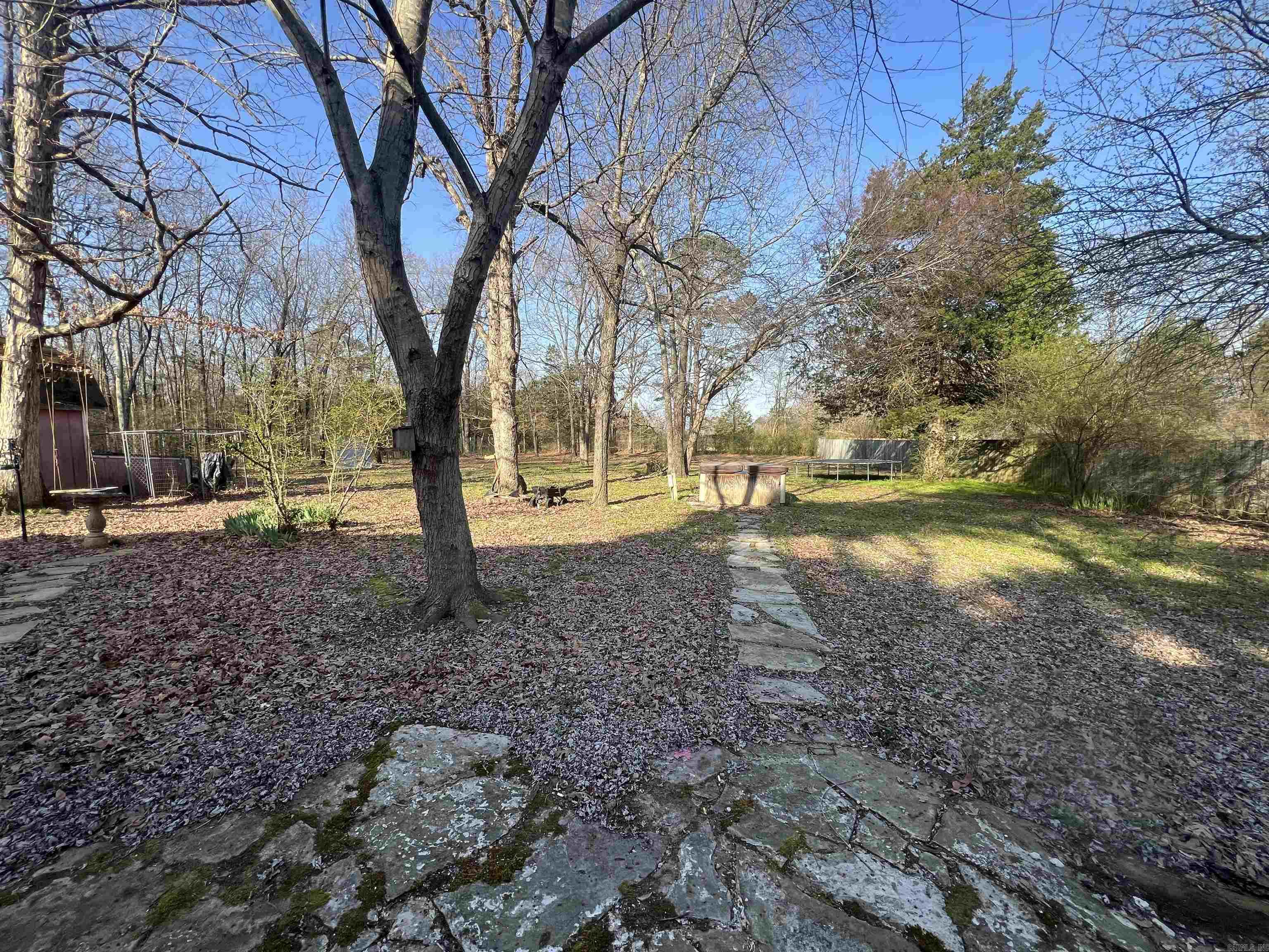 418 N Bayou  Mountain View, AR