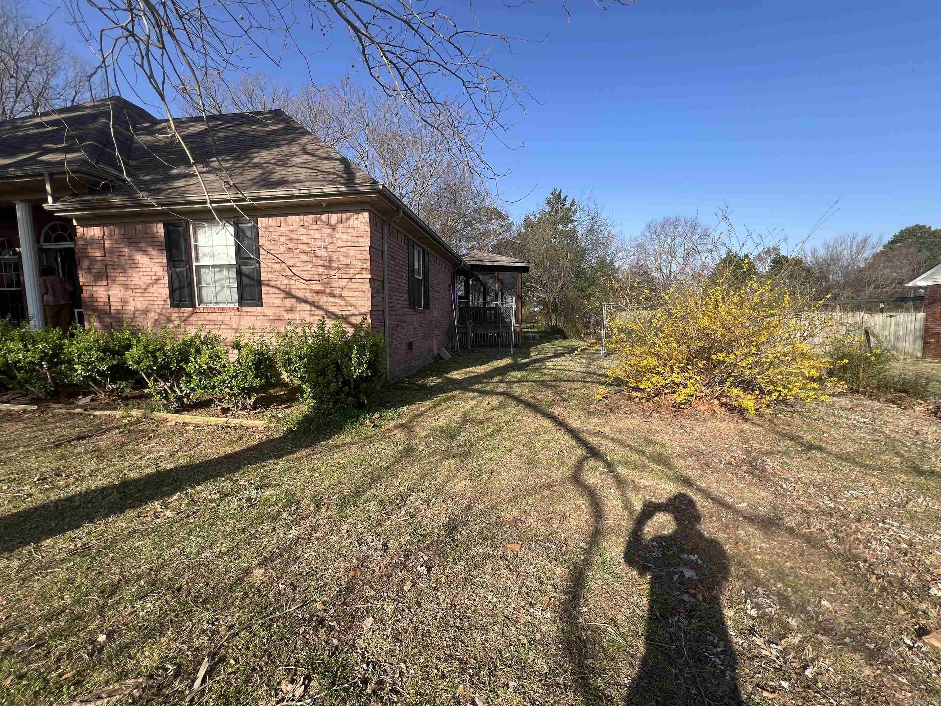 418 N Bayou  Mountain View, AR