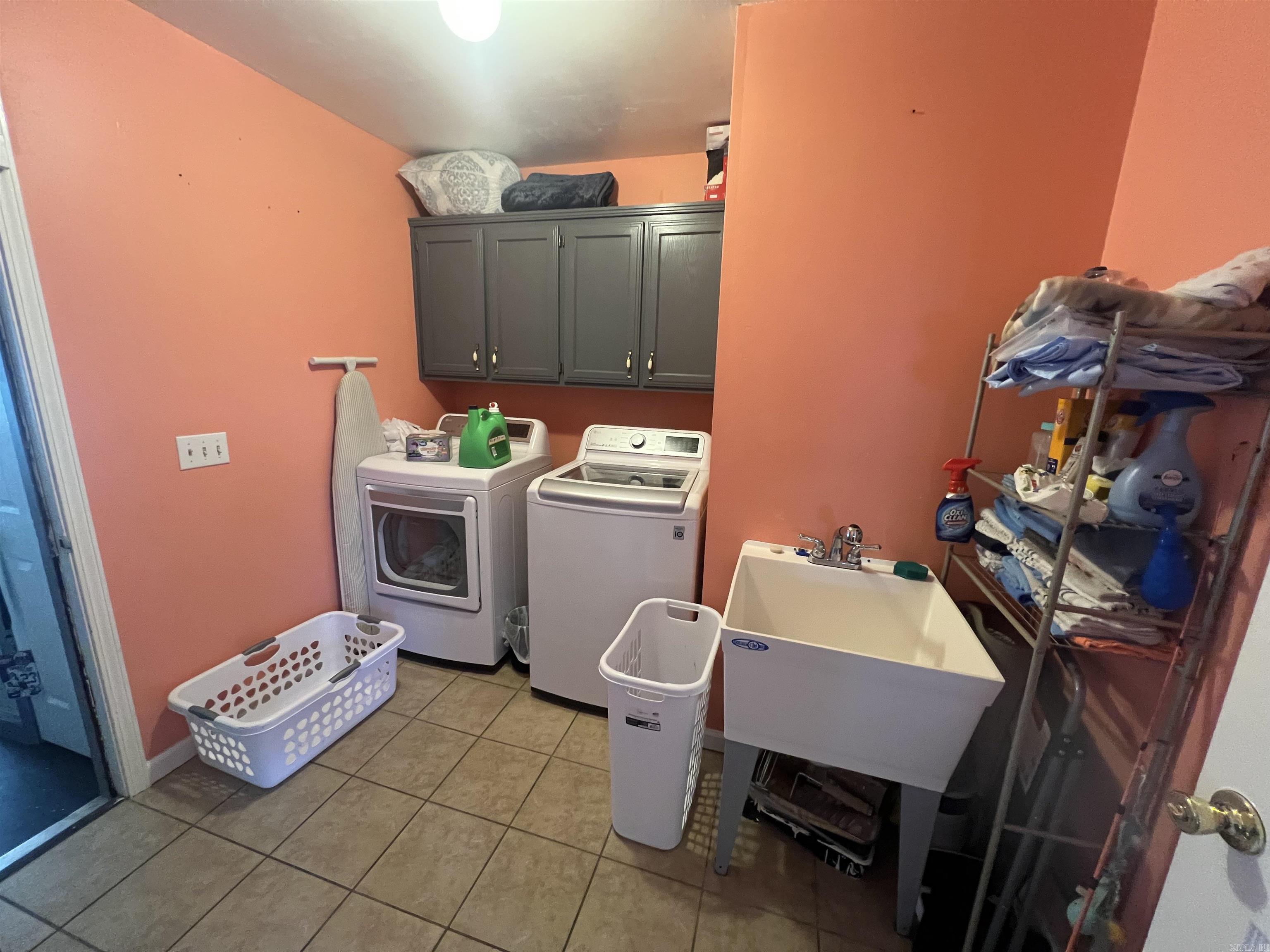 418 N Bayou  Mountain View, AR