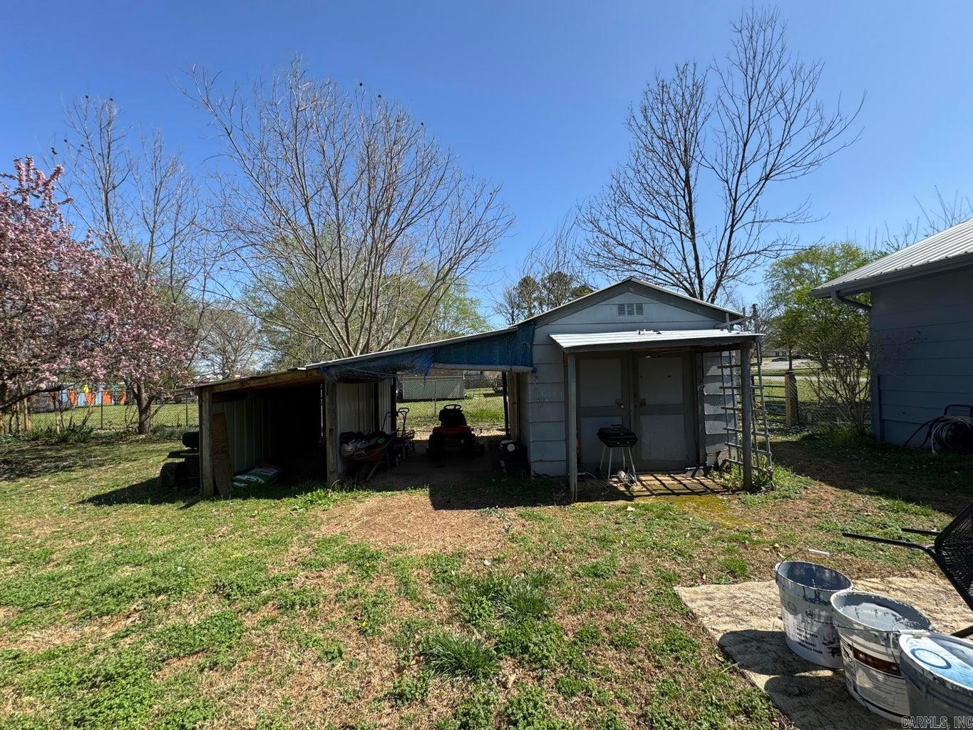 16  Diane  Ash Flat, AR