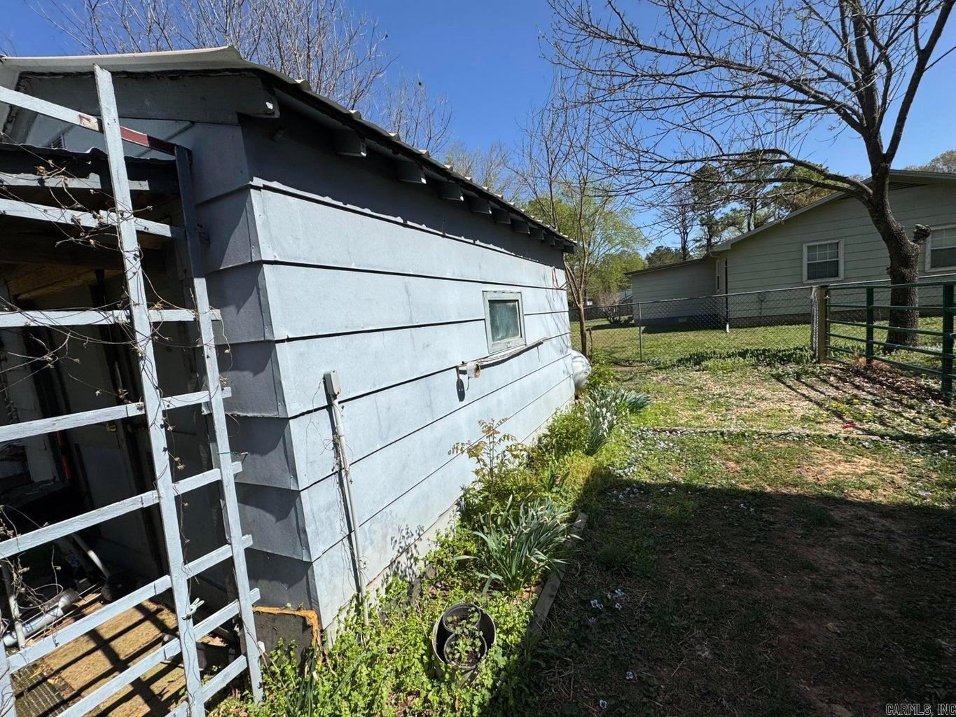 16  Diane  Ash Flat, AR