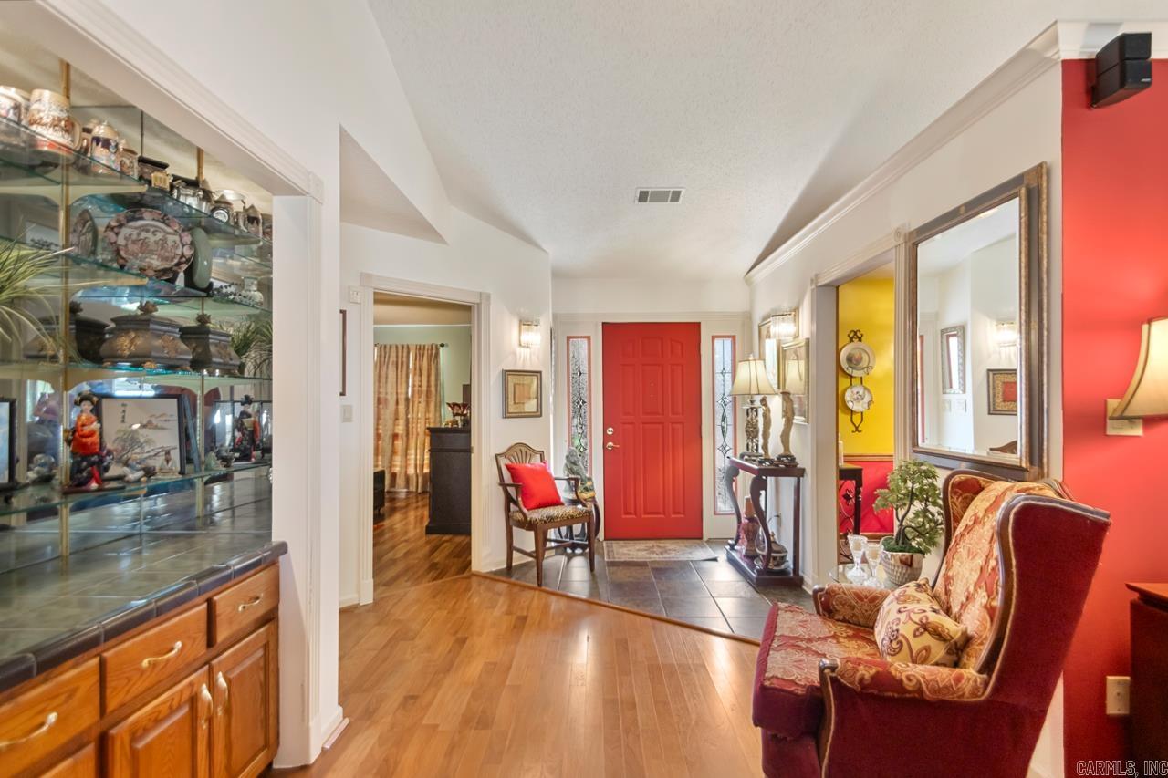 1006  W Woodson Lateral  Hensley, AR