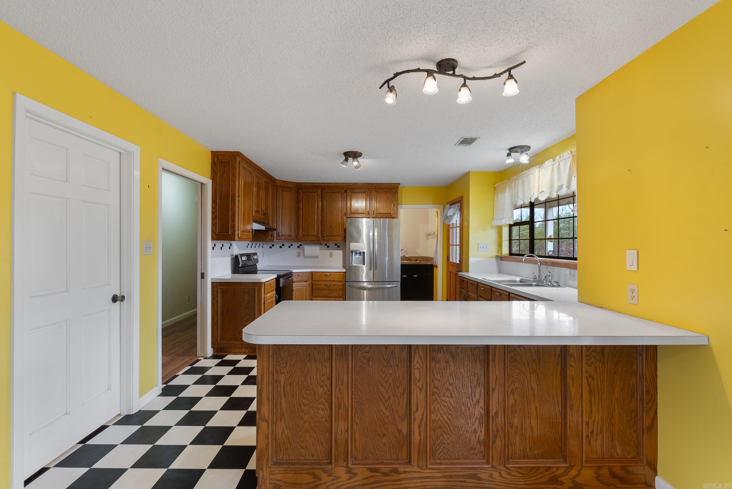 7488  Highway 92 W  Bee Branch, AR