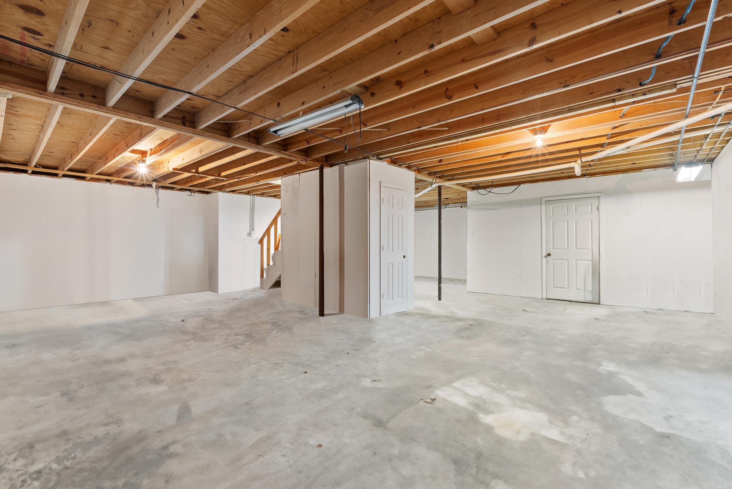 7488  Highway 92 W  Bee Branch, AR