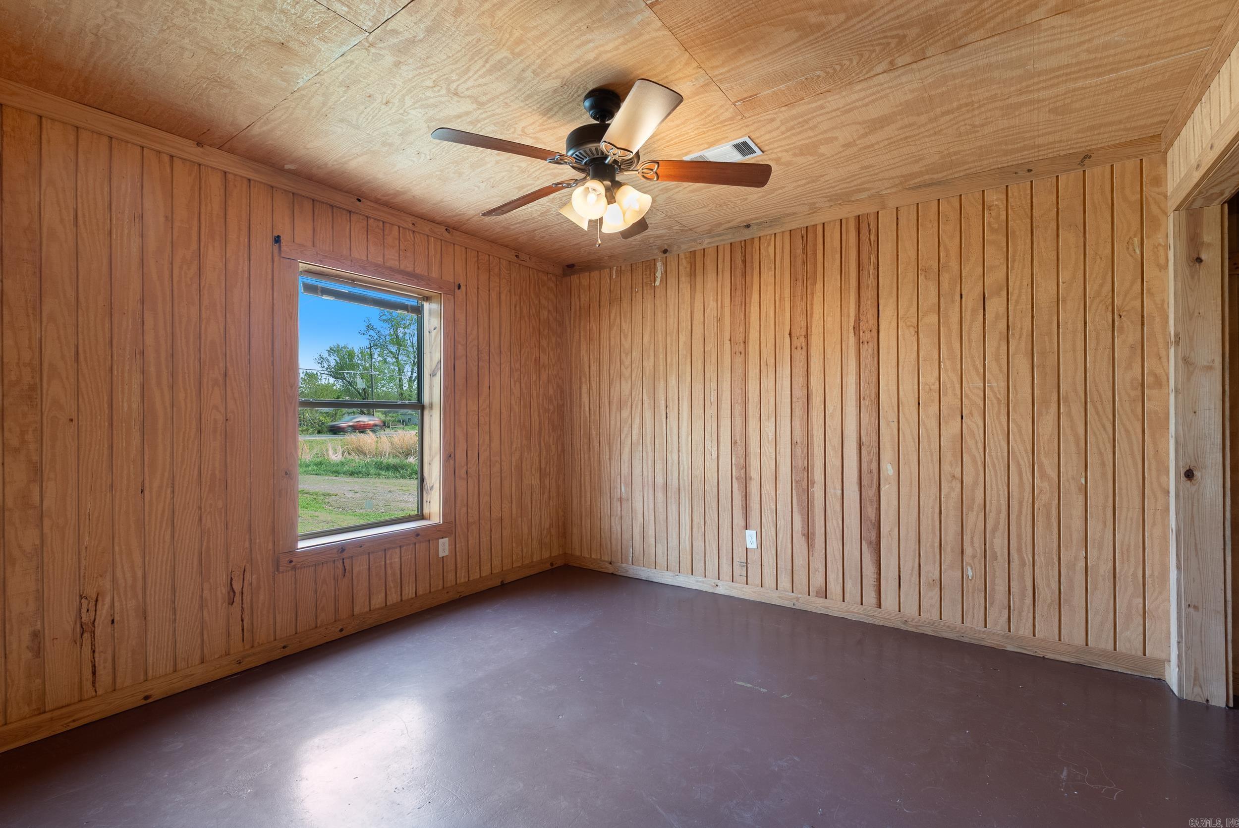 411  Highway 25 N A & B Guy, AR