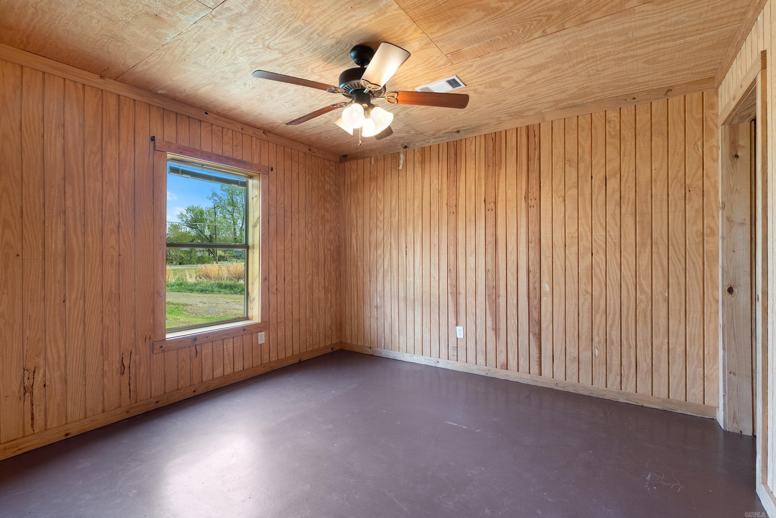 411  Highway 25 N A & B Guy, AR