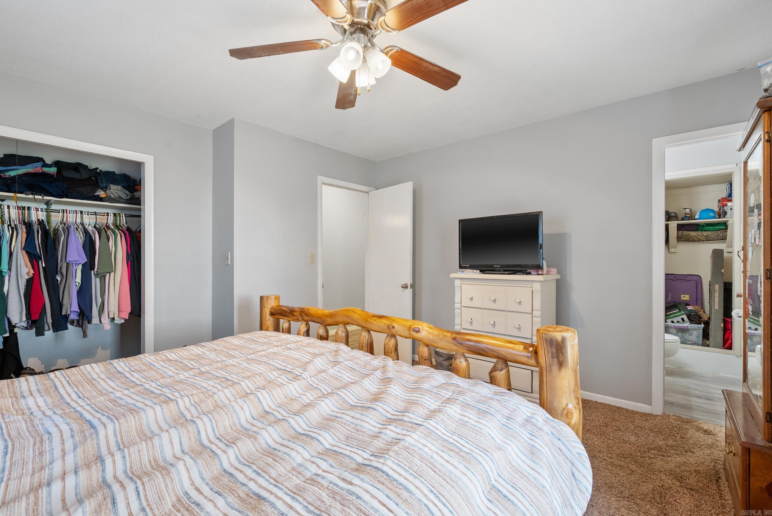 413  Highway 25 N  Guy, AR