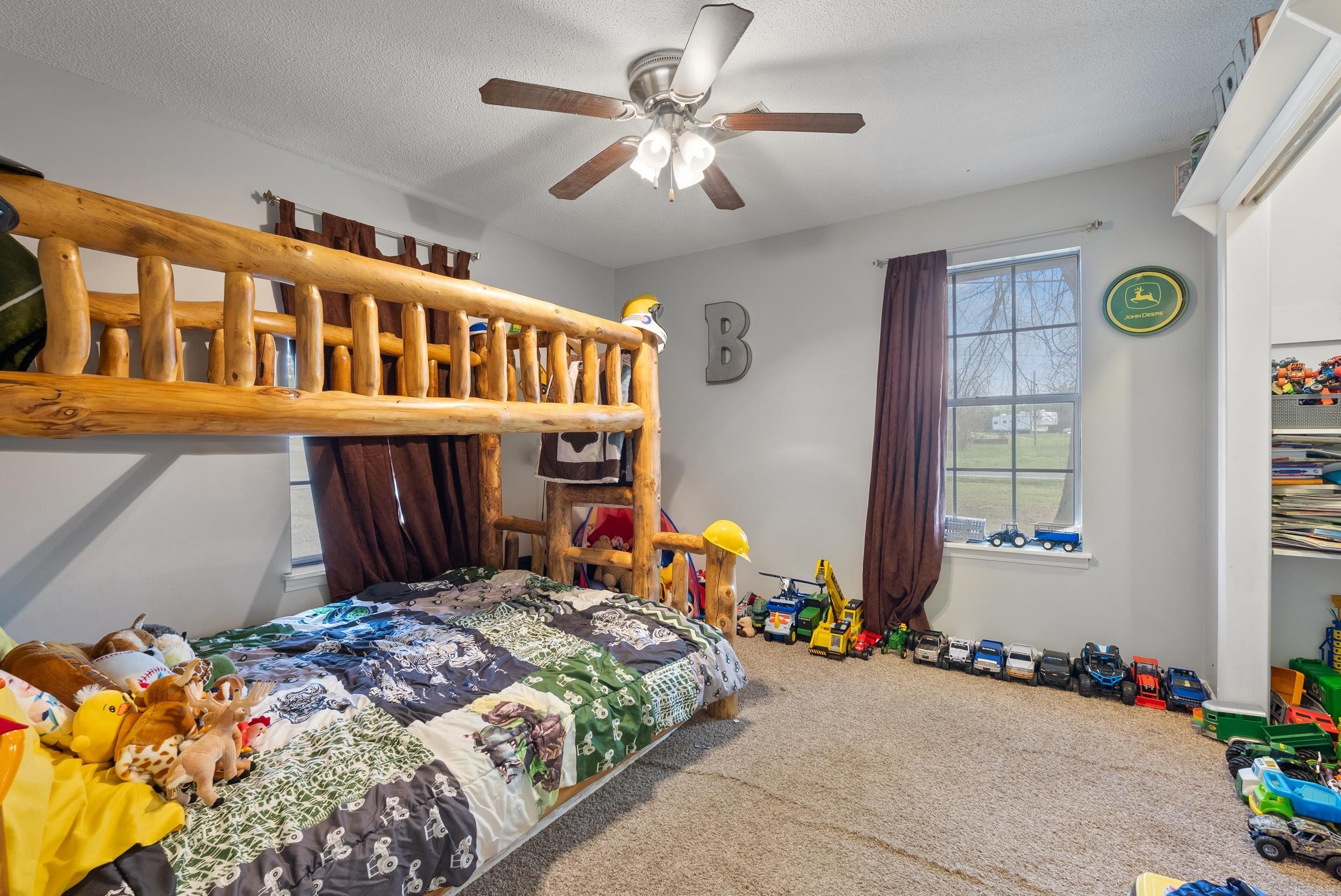 413  Highway 25 N  Guy, AR