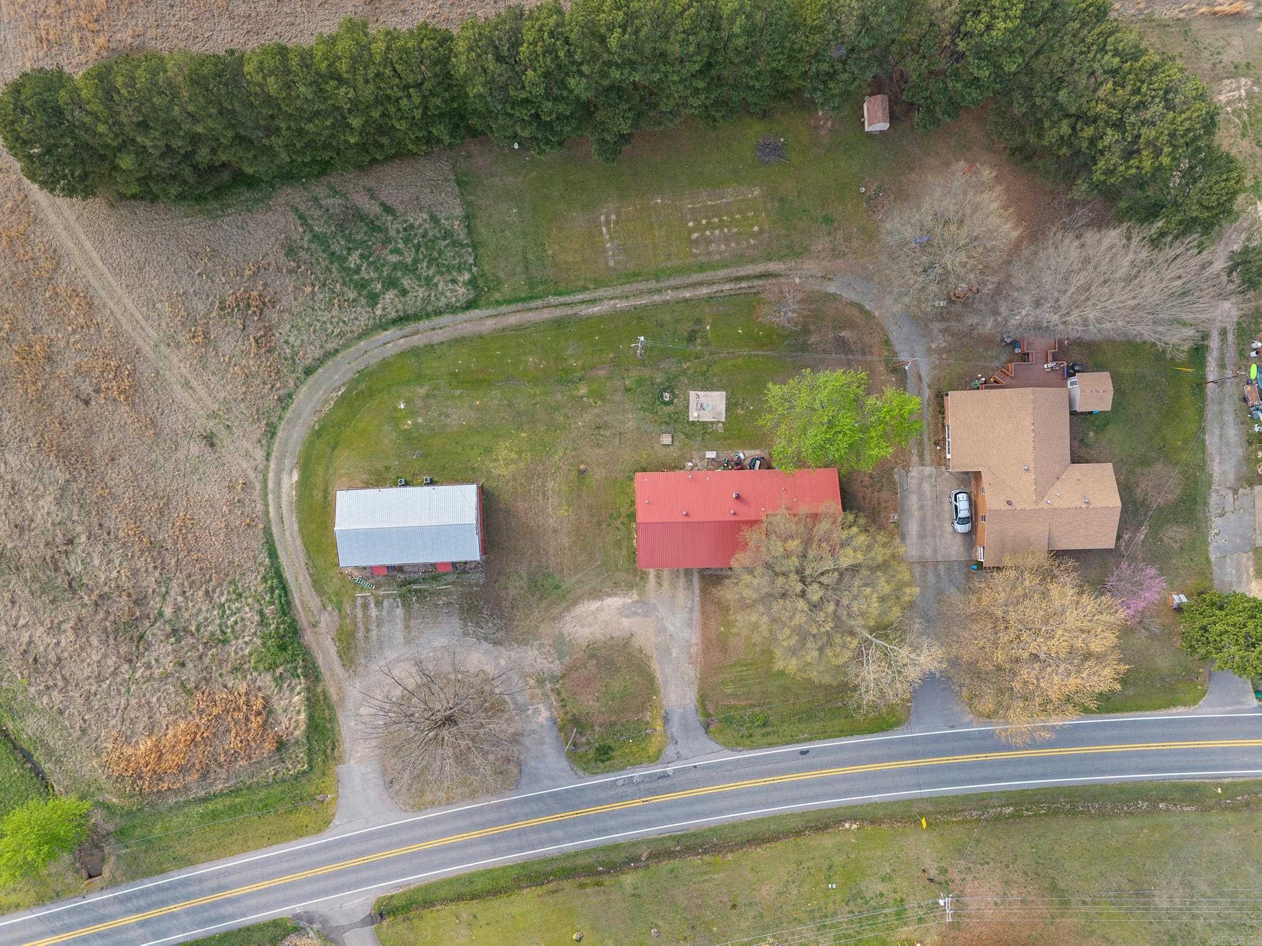 413  Highway 25 N  Guy, AR