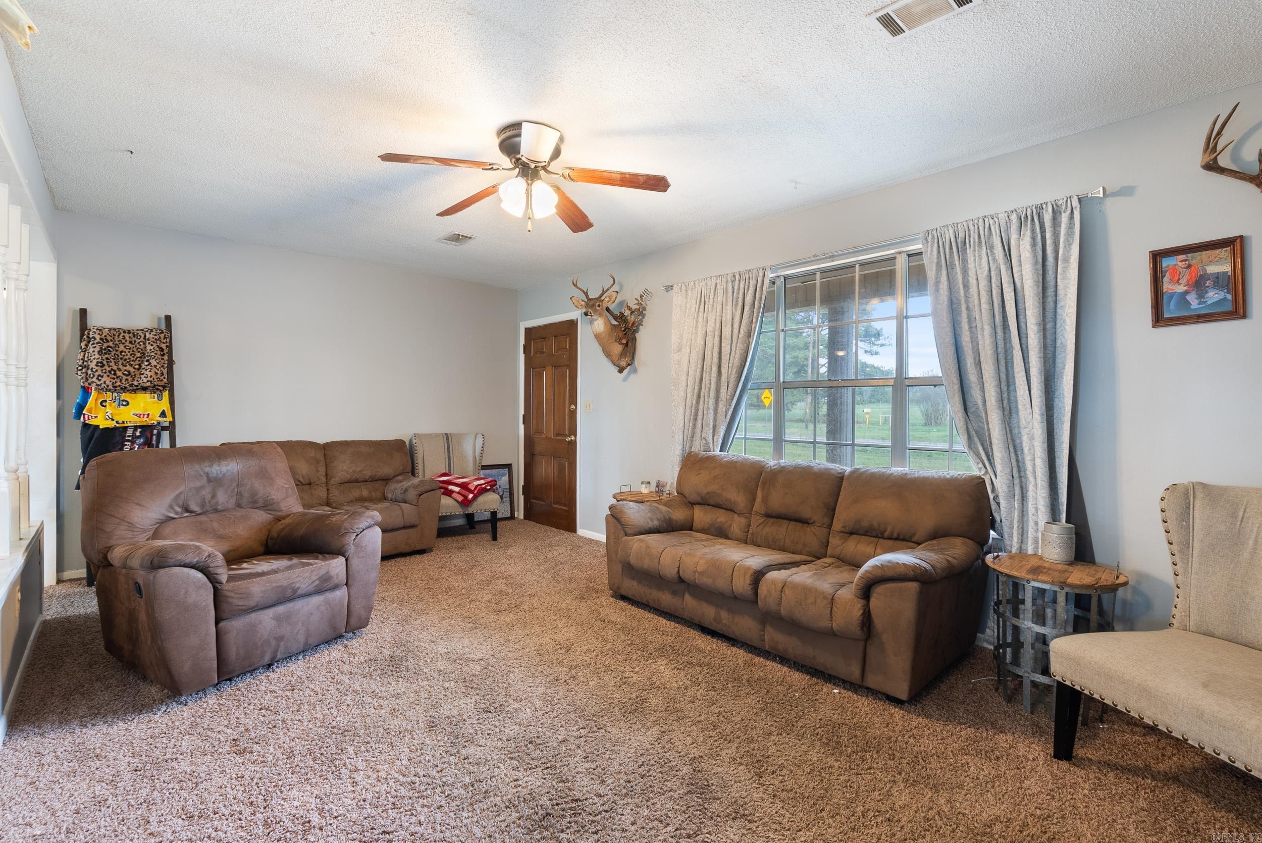 413  Highway 25 N  Guy, AR