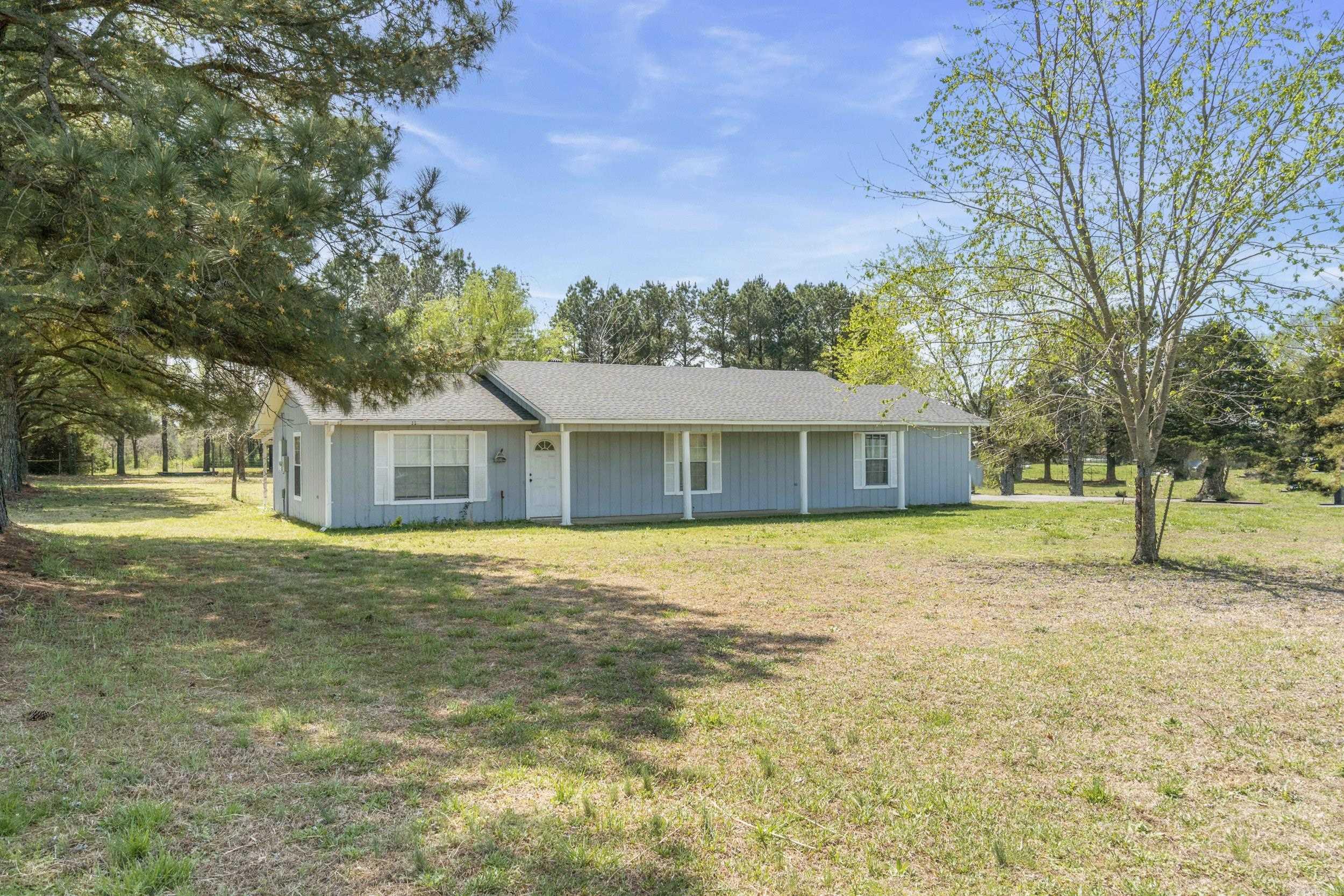 5581 W Highway 36  Rose Bud, AR