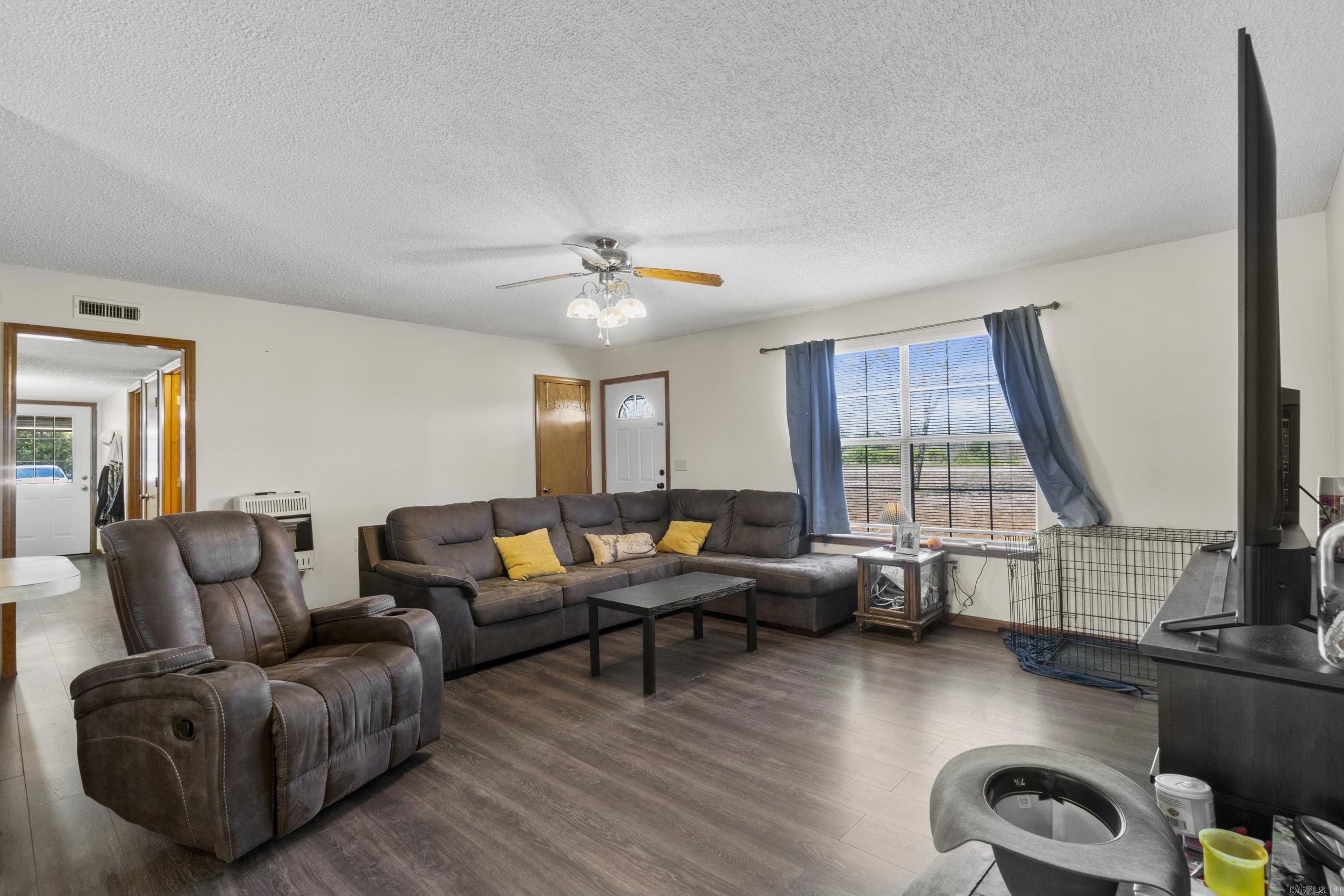 5581 W Highway 36  Rose Bud, AR