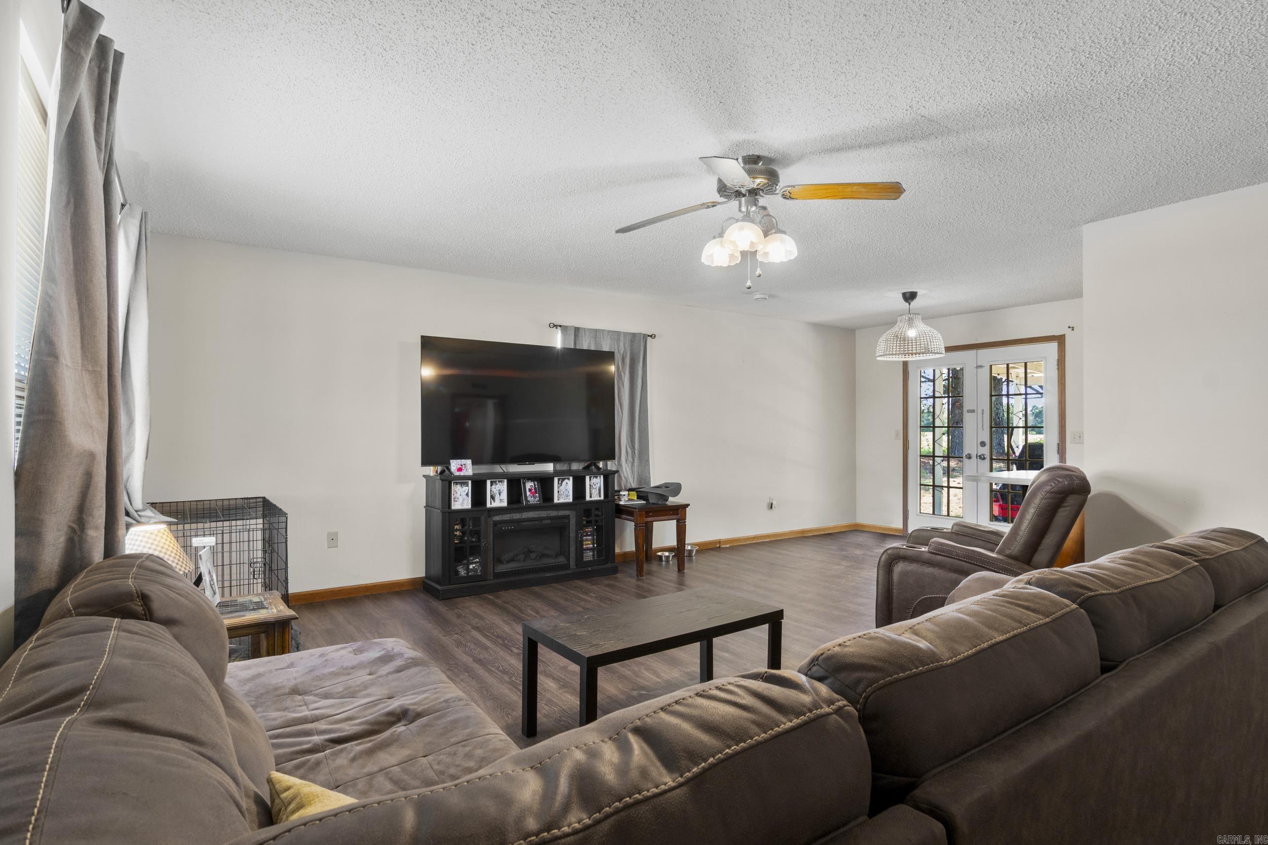 5581 W Highway 36  Rose Bud, AR
