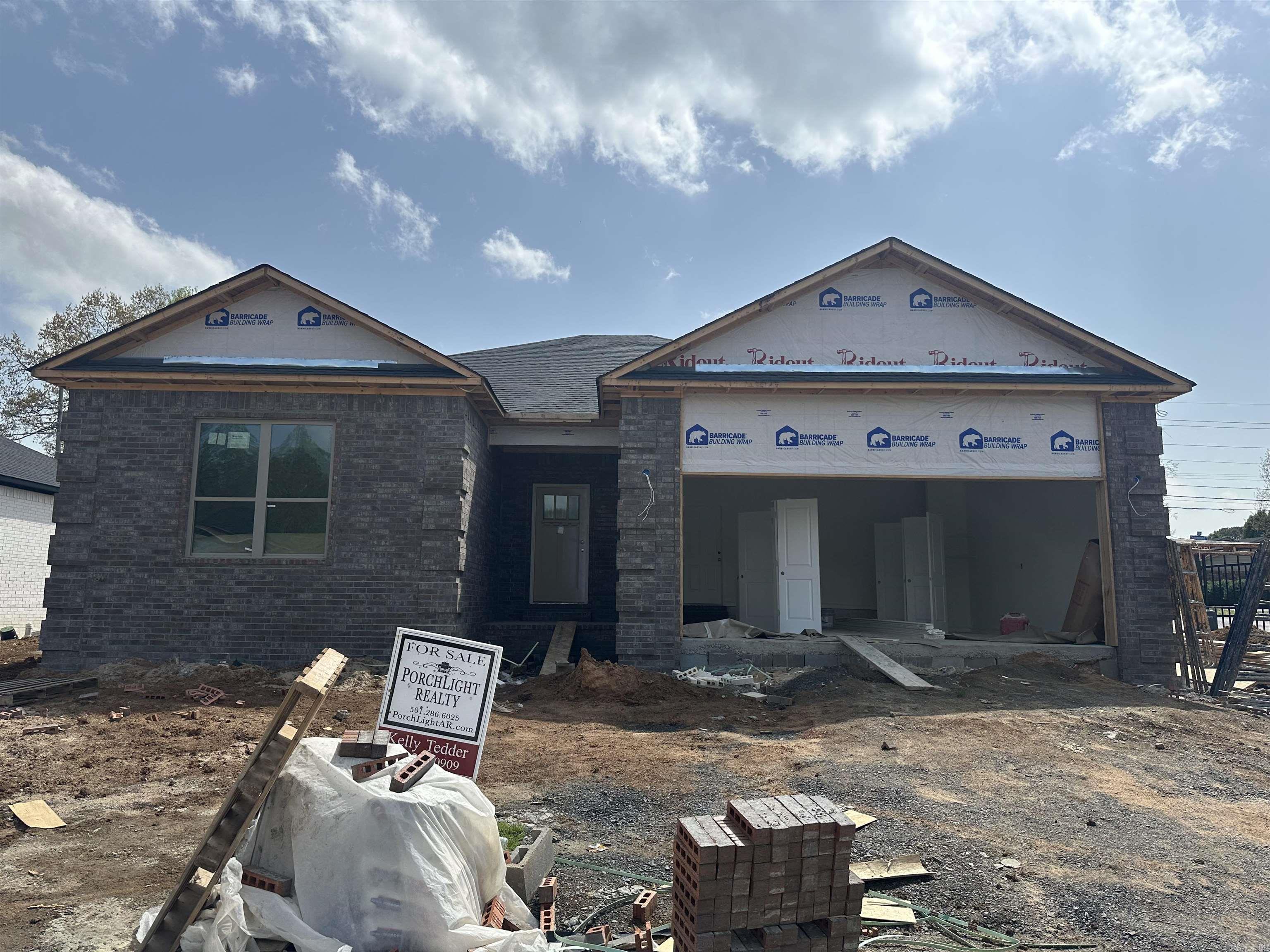 911 E Dell Vista  Cabot, AR