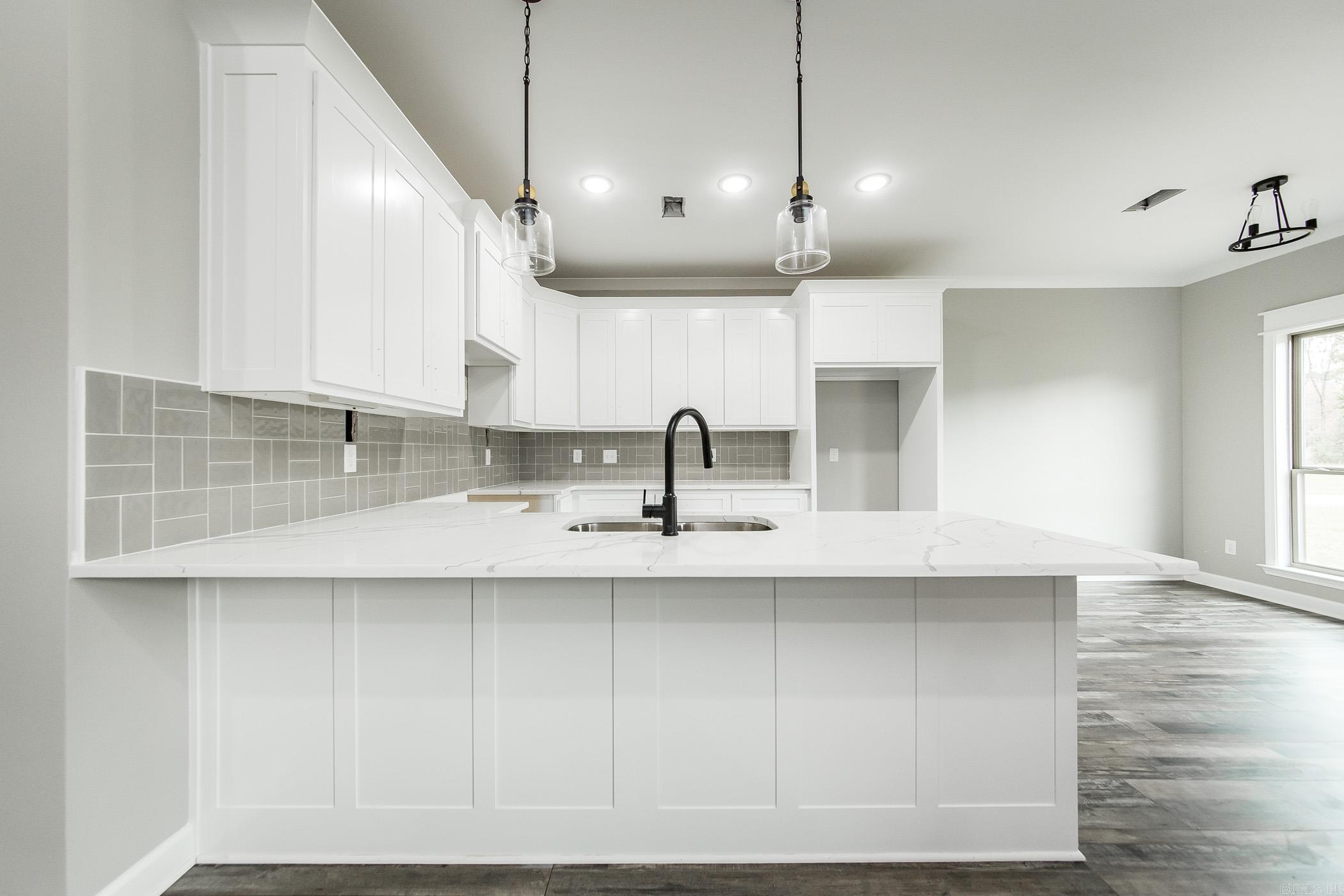 912 E Dell Vista  Cabot, AR