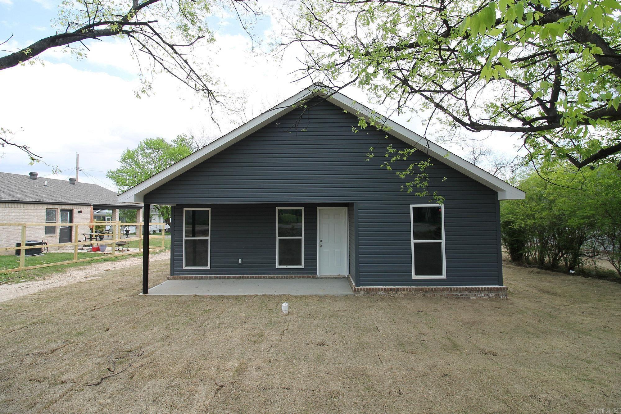 404  N. 5th Street  Paragould, AR
