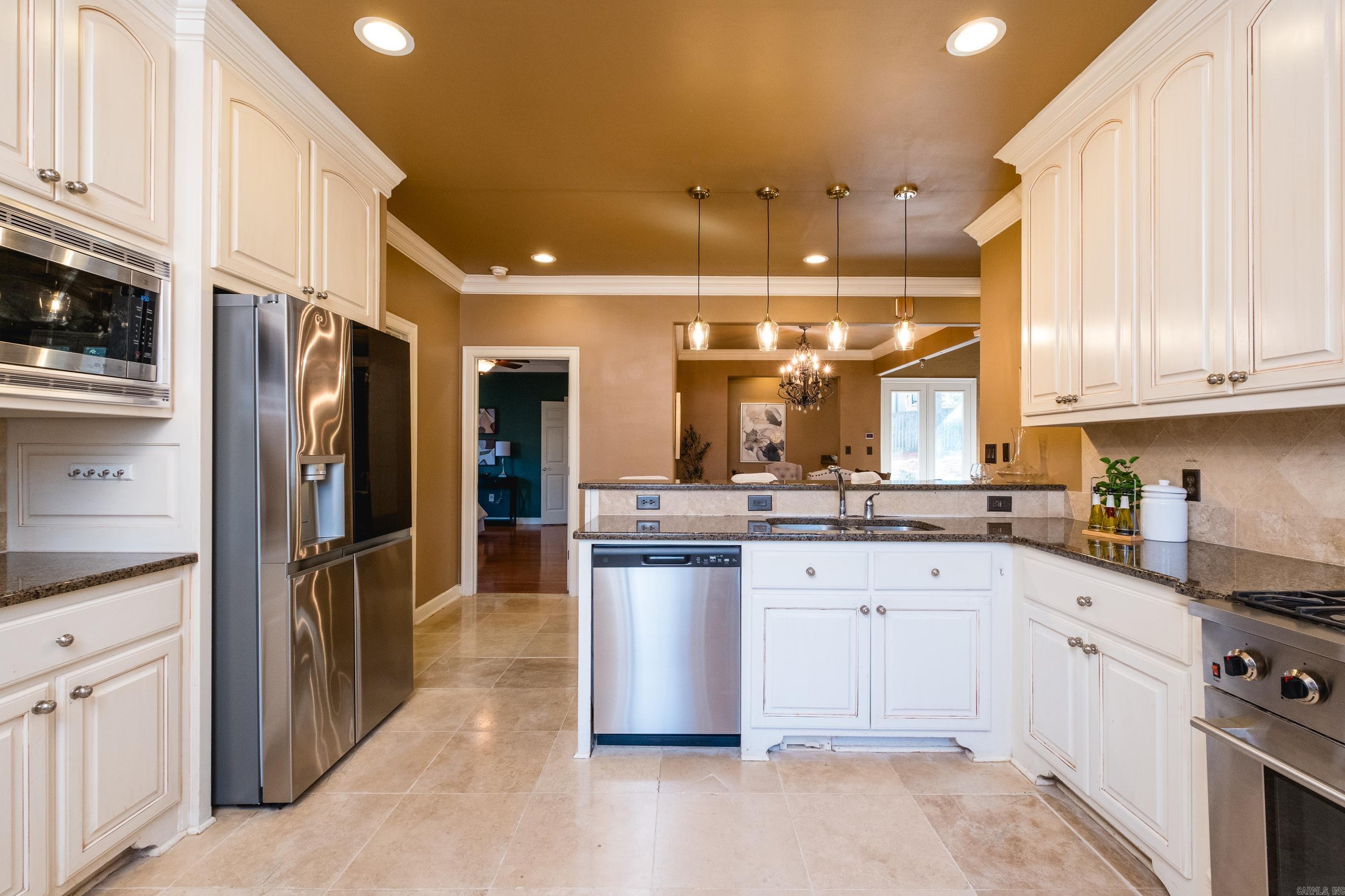 48  Epernay Circle  Little Rock, AR