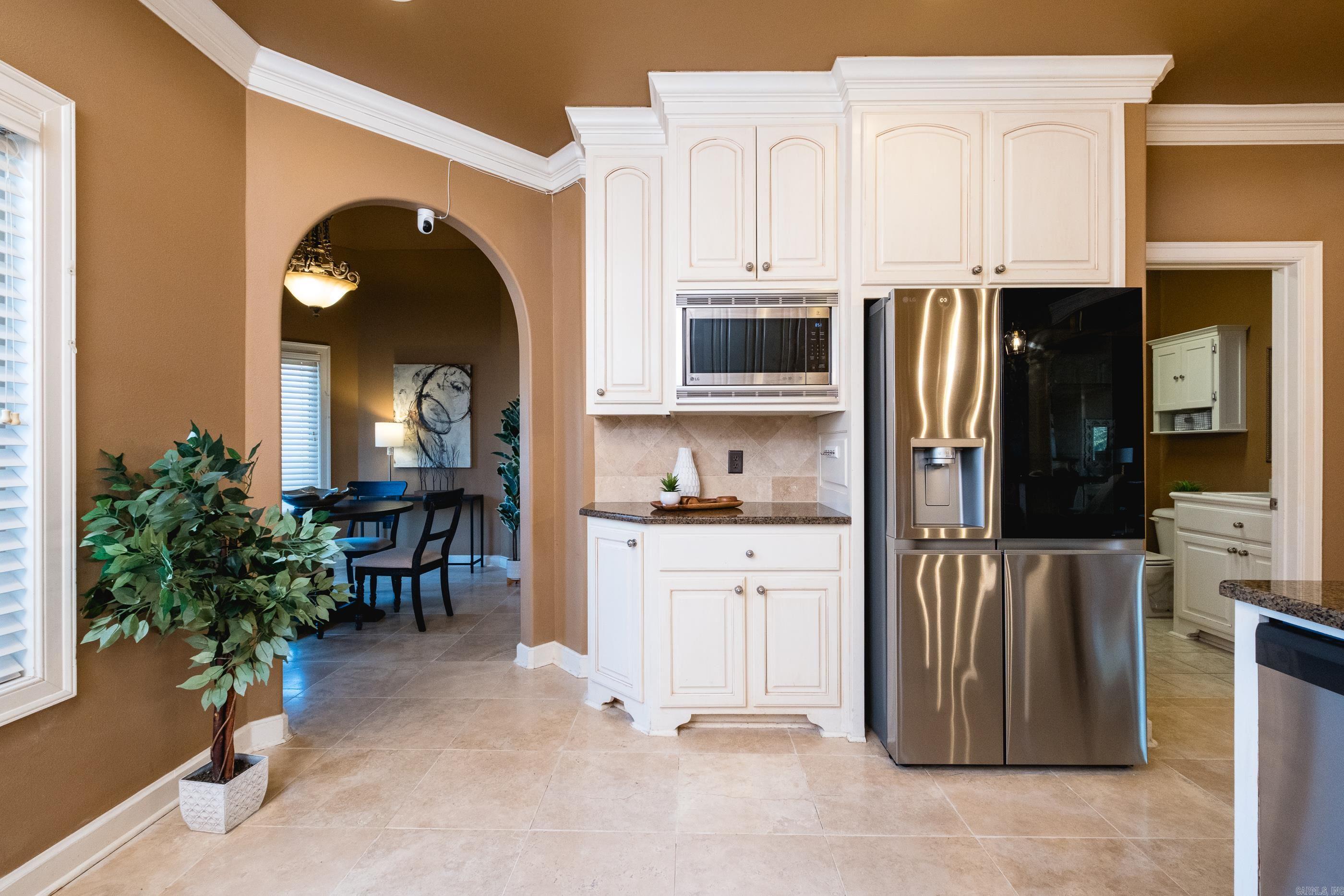48  Epernay Circle  Little Rock, AR