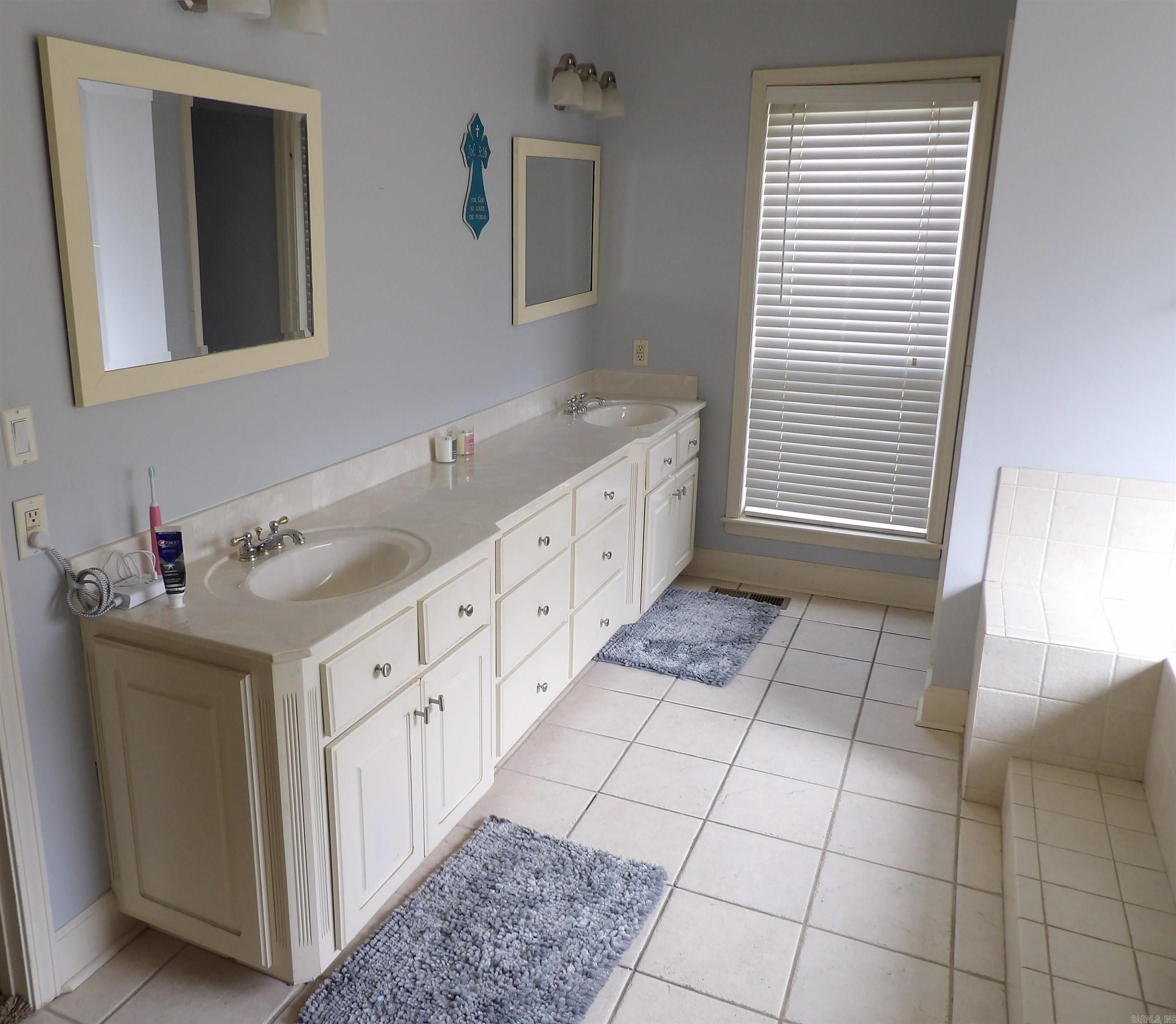 145  Gatesway Drive  Monticello, AR