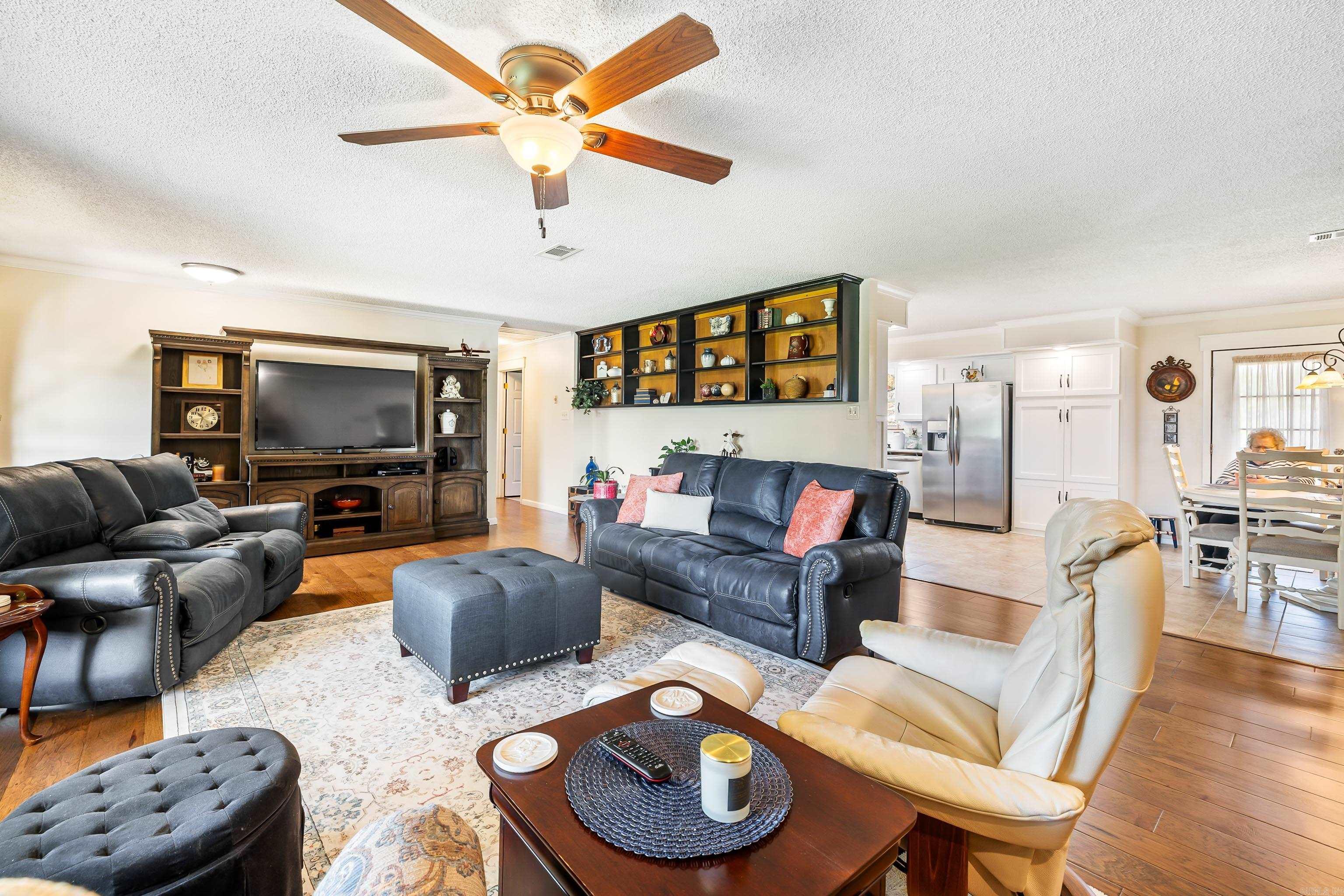 515  Beachview  Hot Springs, AR