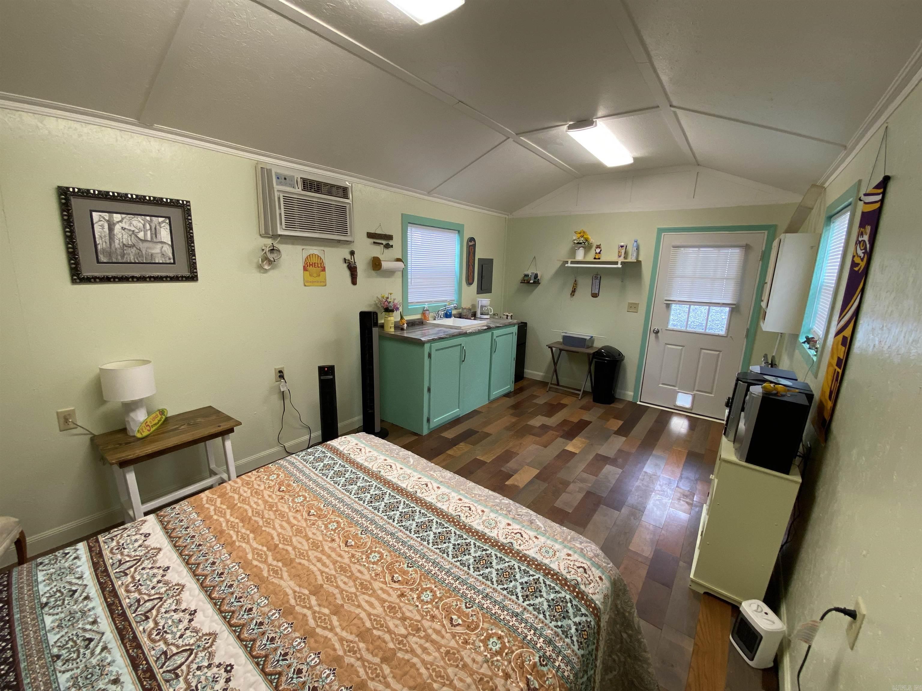 33  Collins Field Rd  Mount Ida, AR