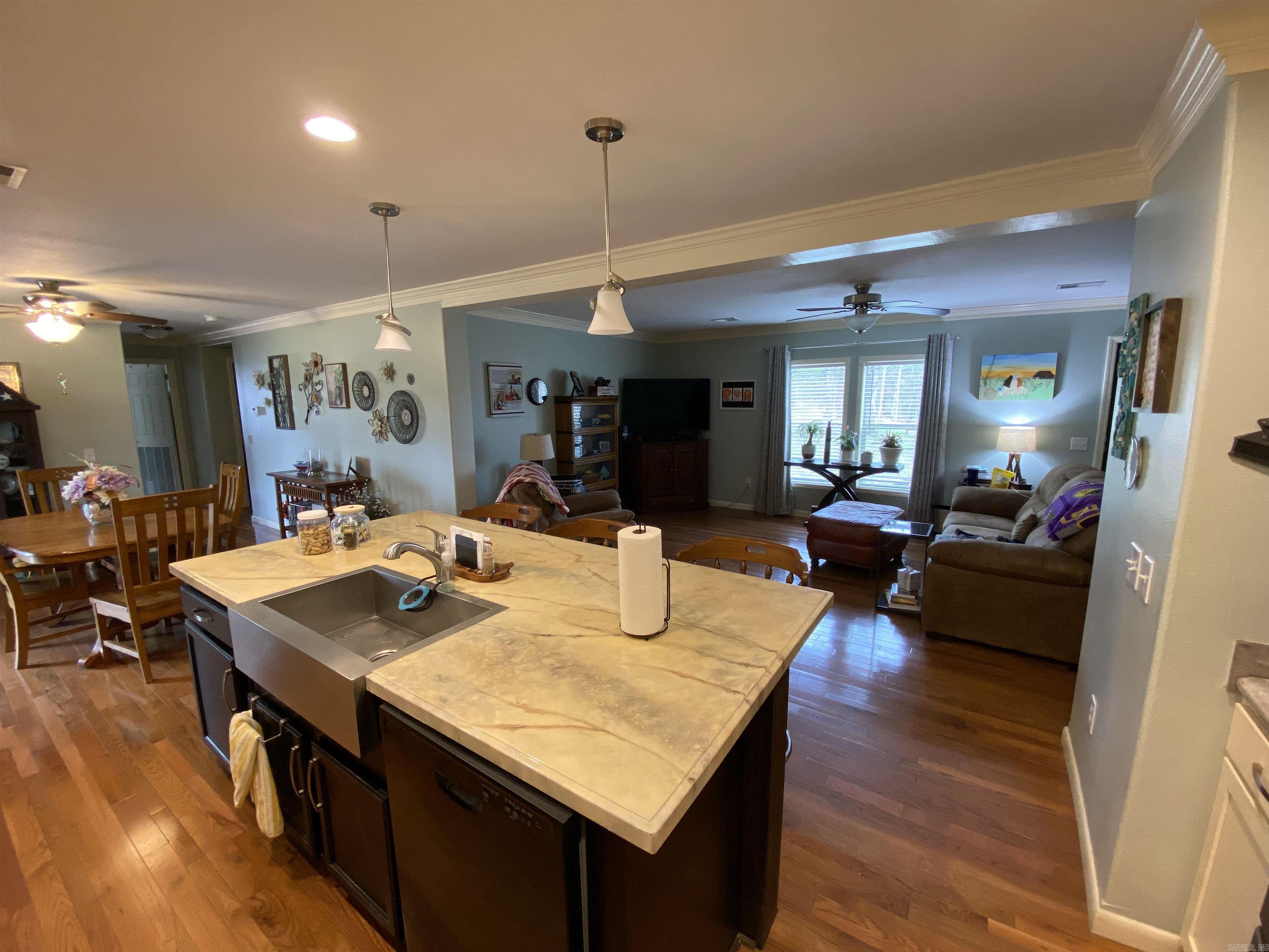 33  Collins Field Rd  Mount Ida, AR