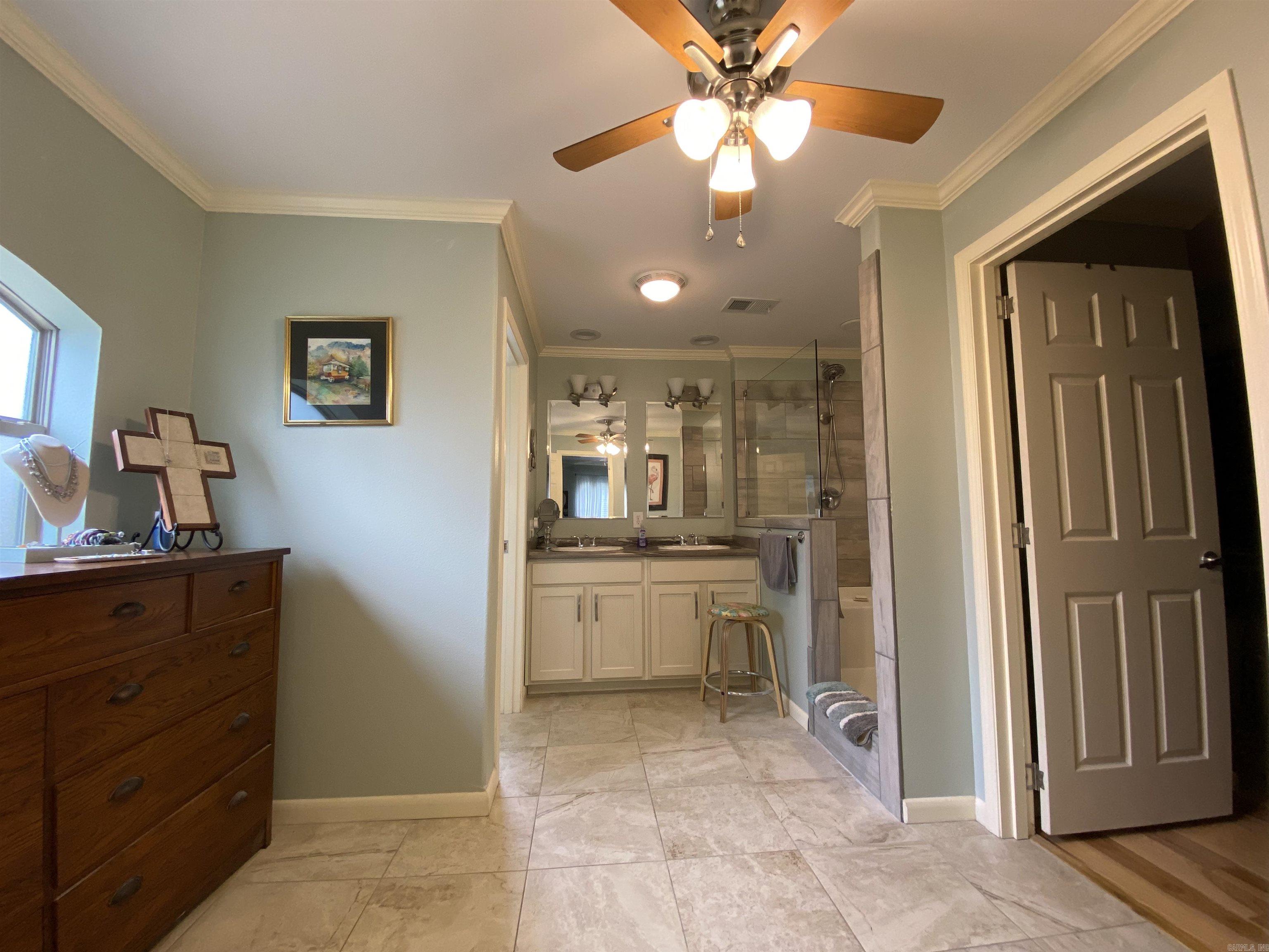 33  Collins Field Rd  Mount Ida, AR