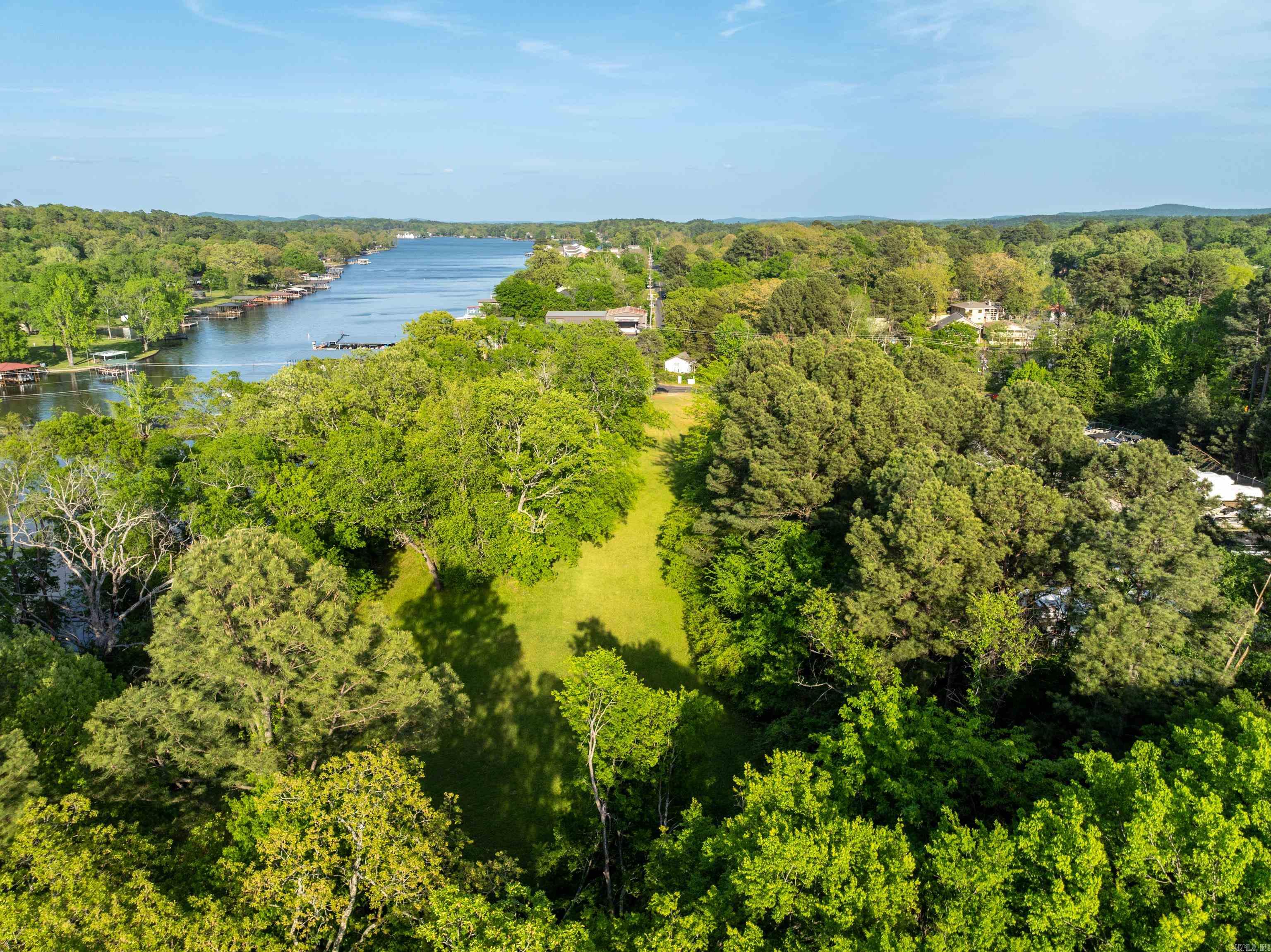 280  Lakeland  Hot Springs, AR