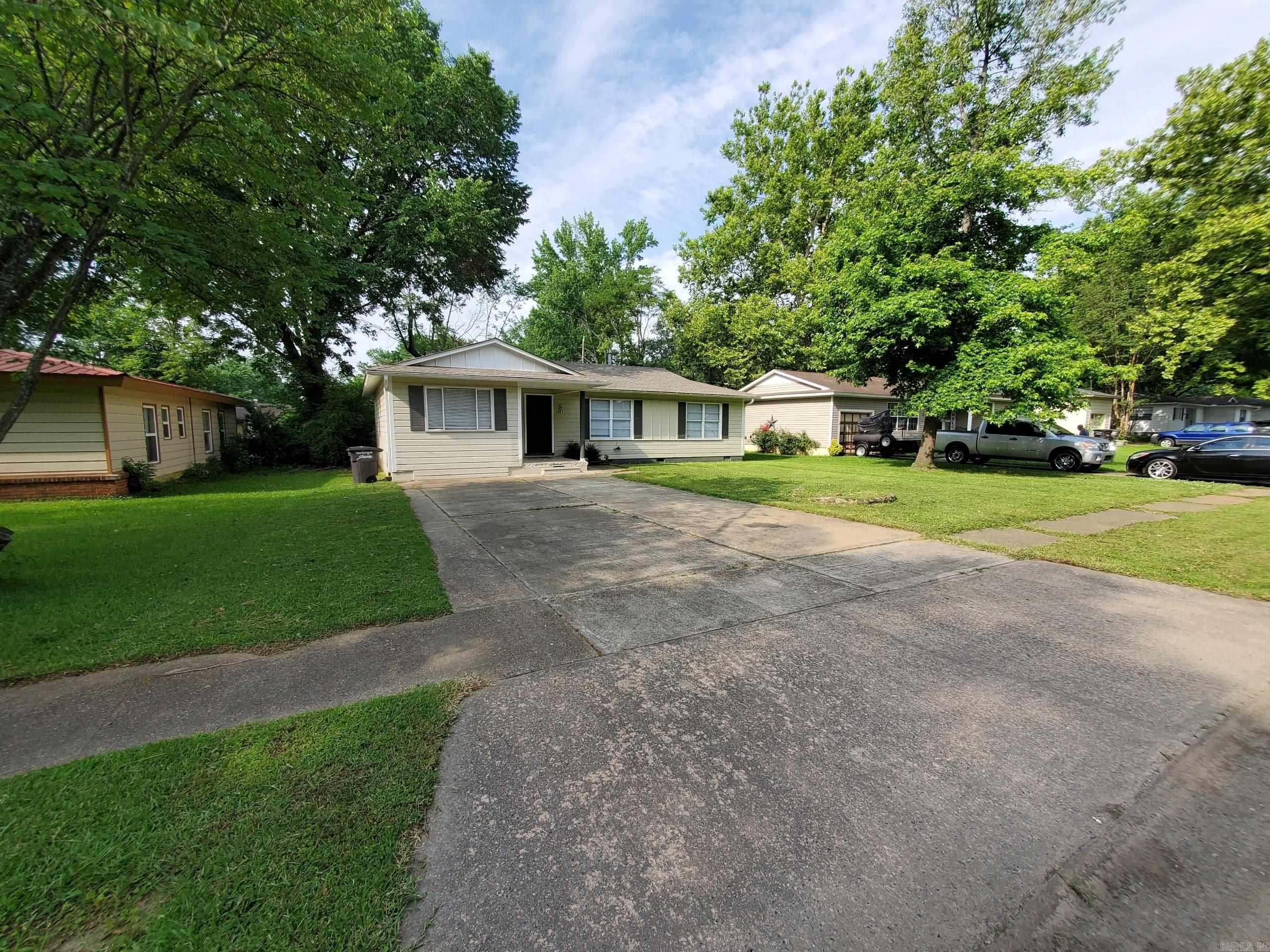 1601 Carolyn  Jacksonville, AR