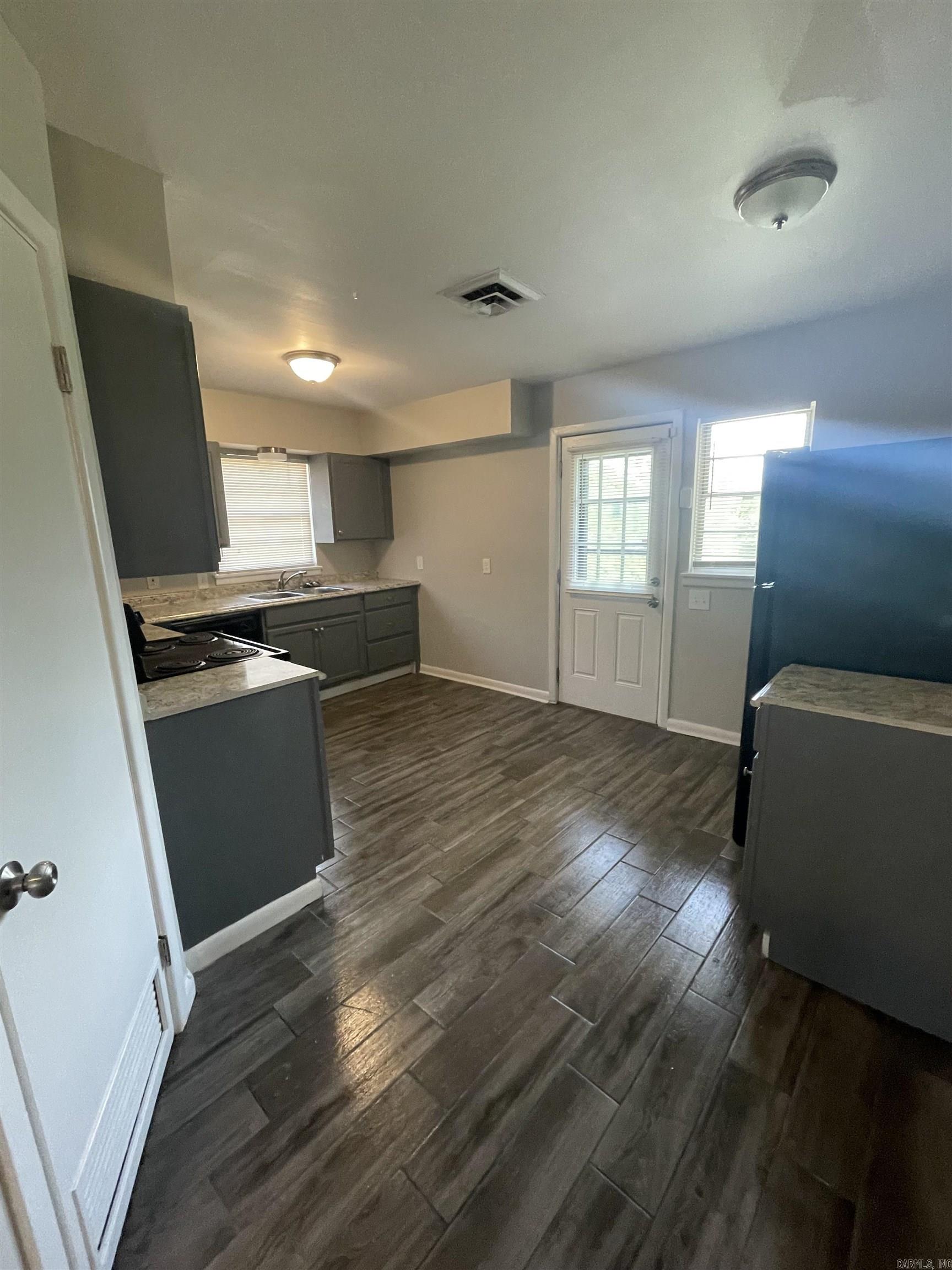 1601  Carolyn  Jacksonville, AR