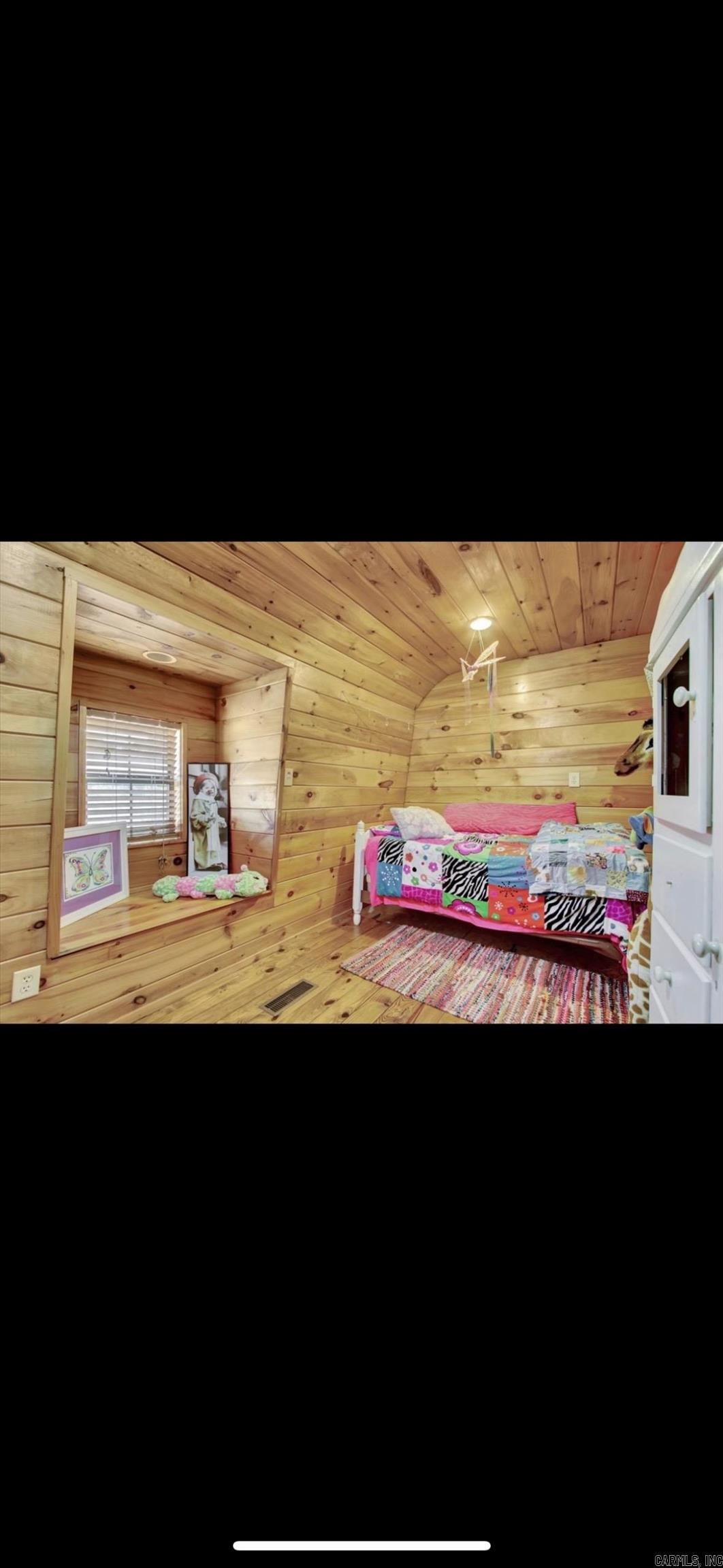 120  Chambers  Hot Springs, AR