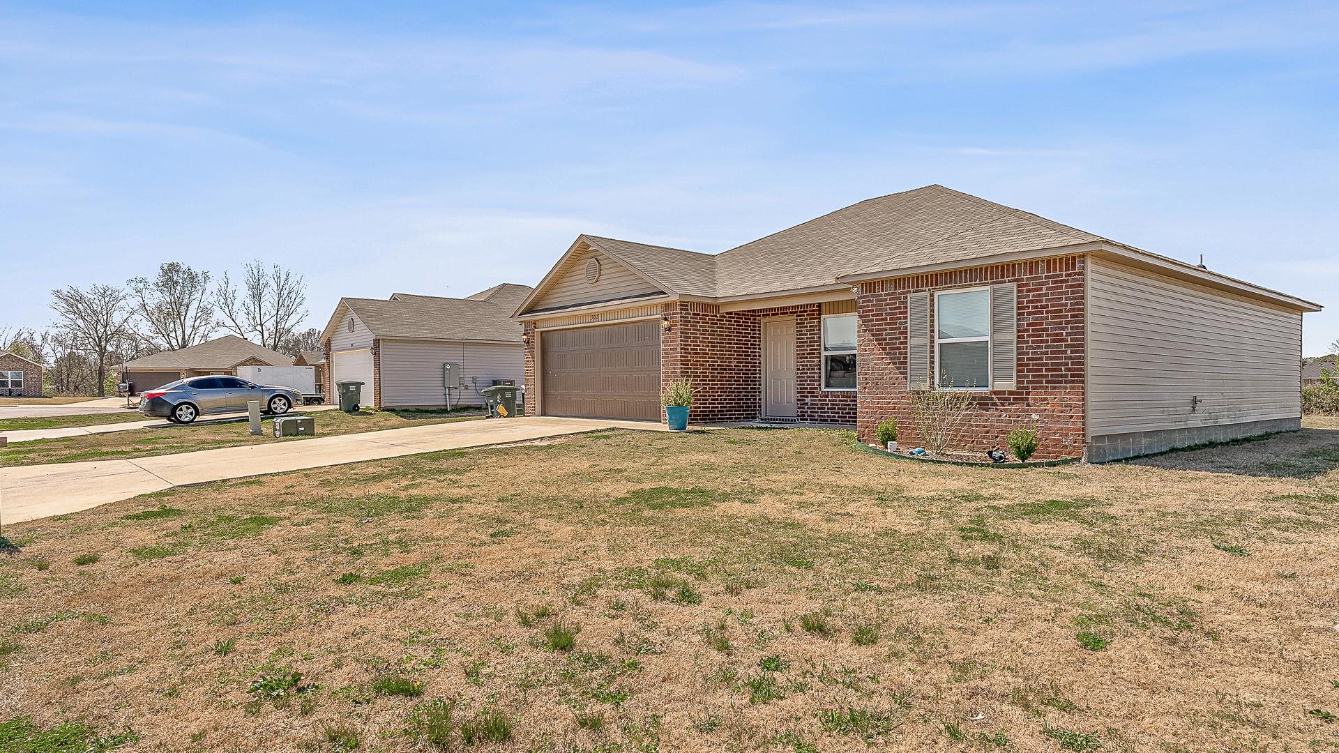 302  Cole  Brookland, AR