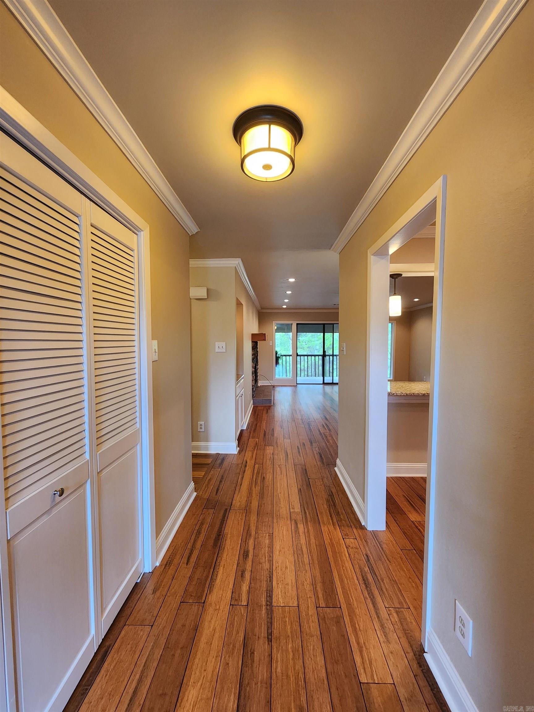 715  Weston  Hot Springs, AR