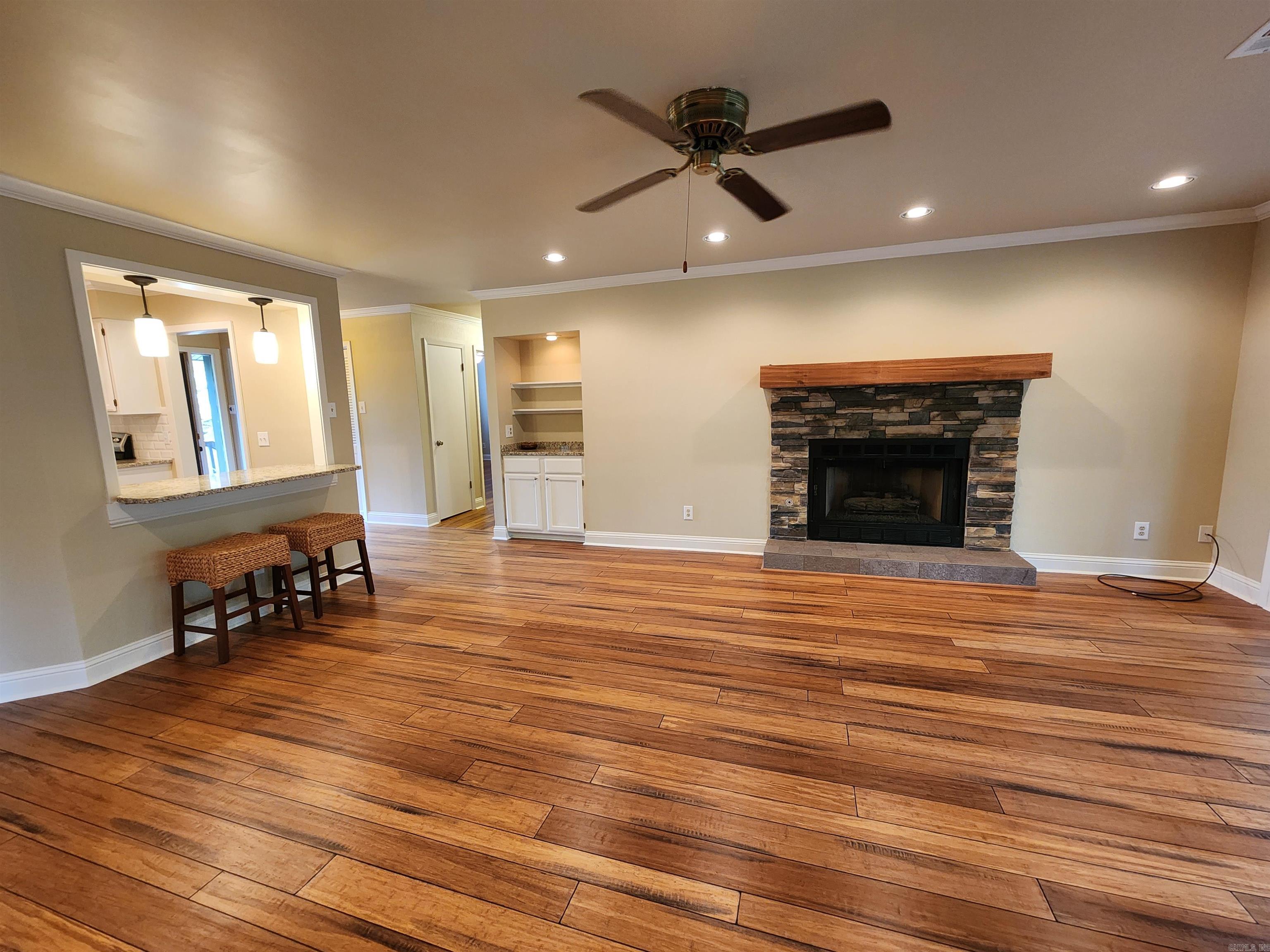 715  Weston  Hot Springs, AR