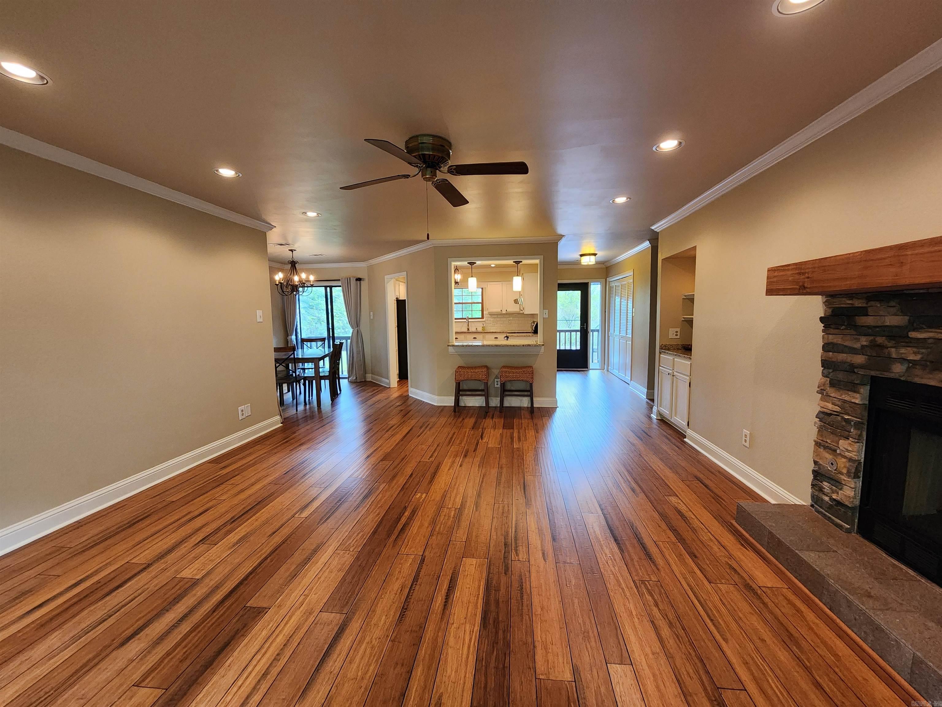 715  Weston  Hot Springs, AR