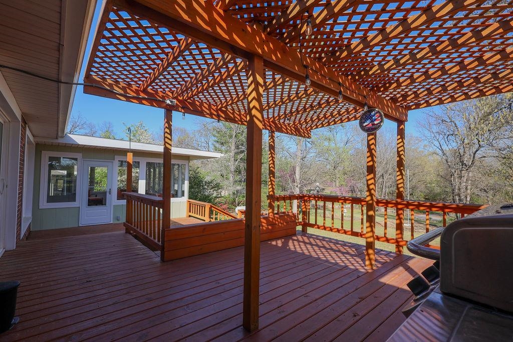 195  Lakeview  Lakeview, AR