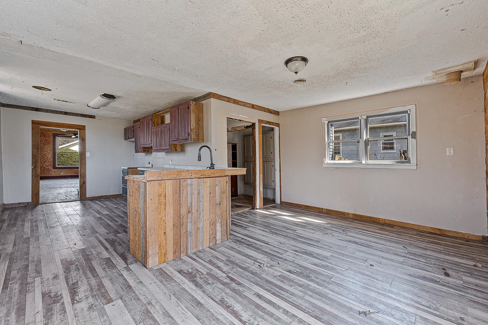 735 W Oak  Jonesboro, AR