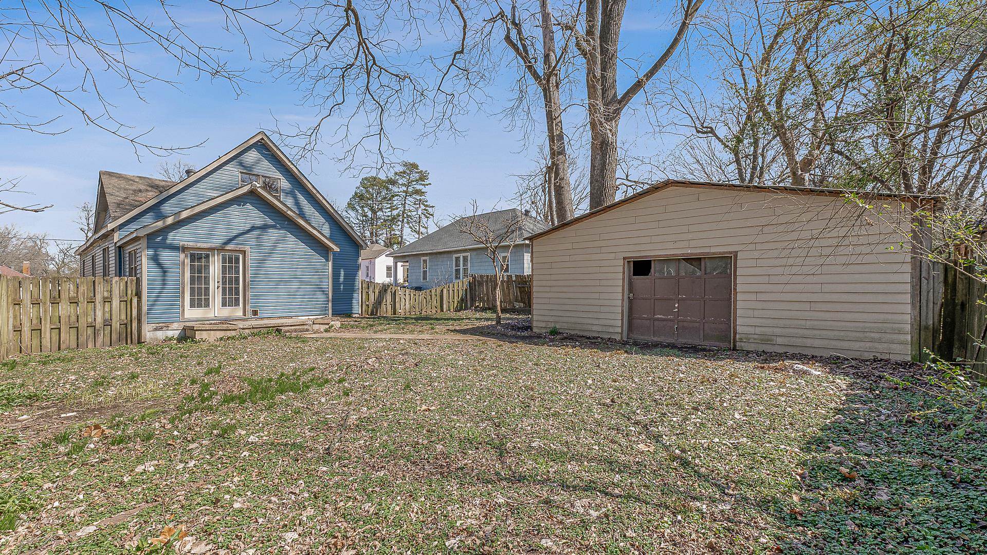 735 W Oak  Jonesboro, AR