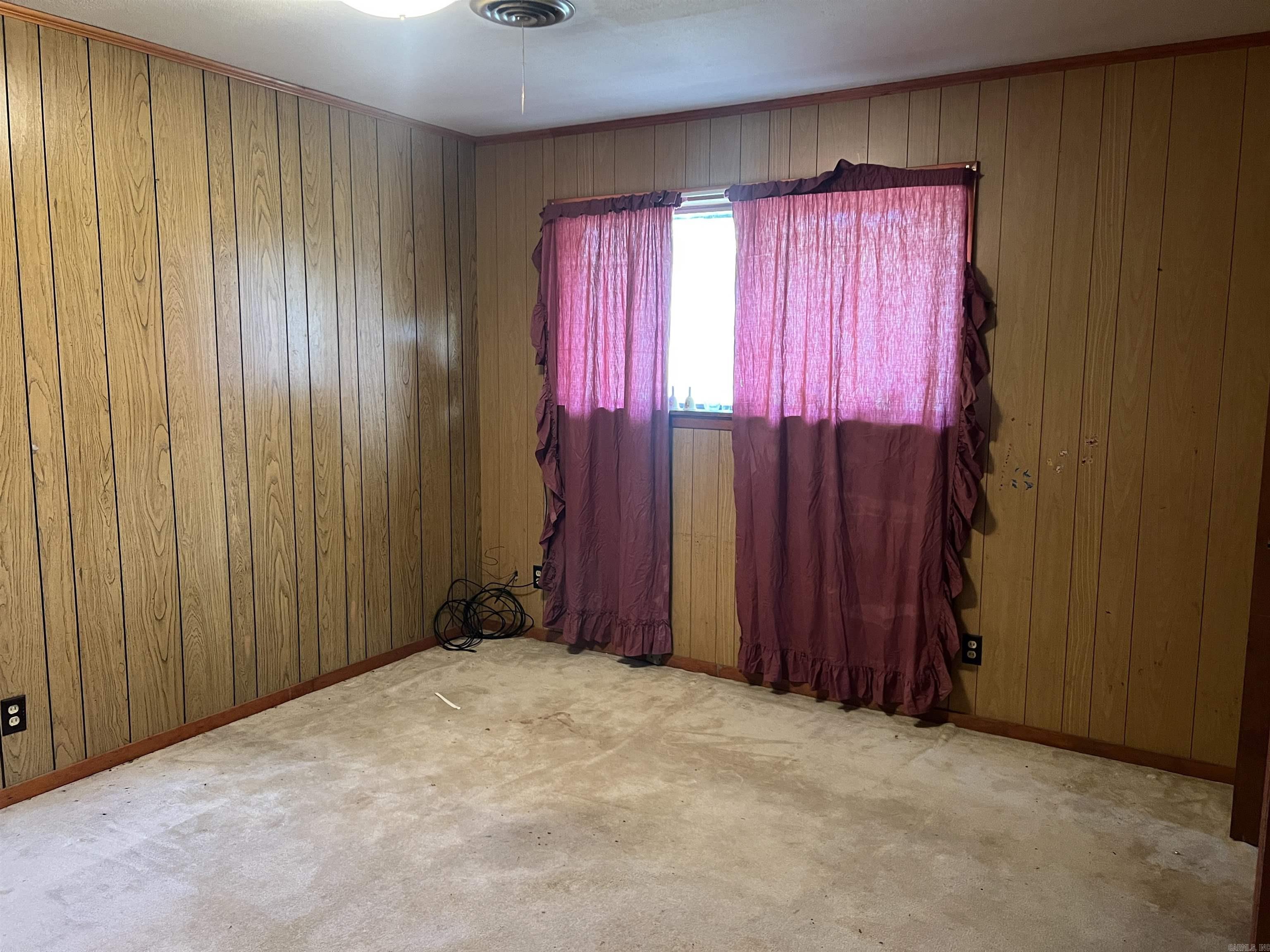2808  Camden Road  Pine Bluff, AR