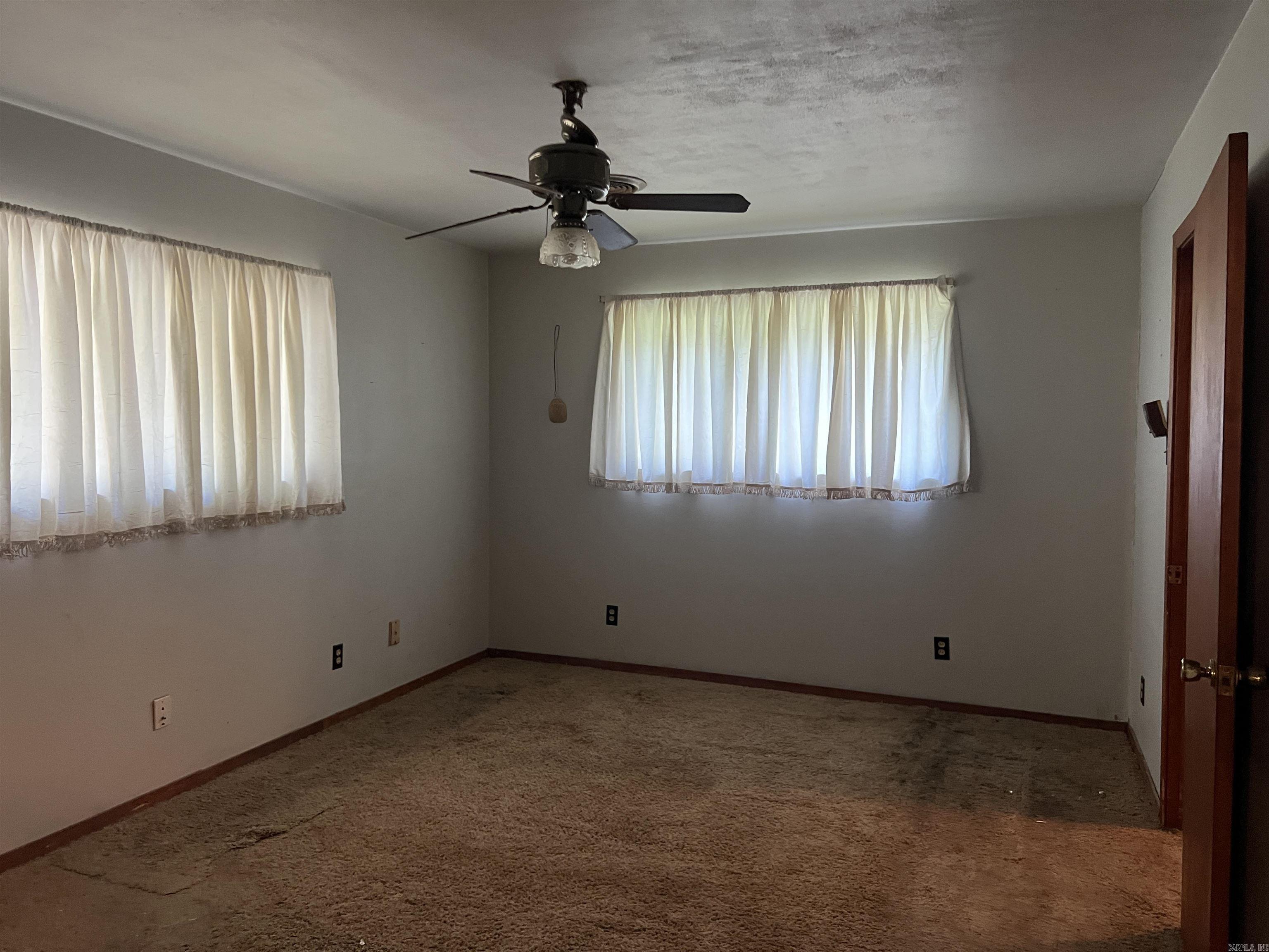 2808  Camden Road  Pine Bluff, AR