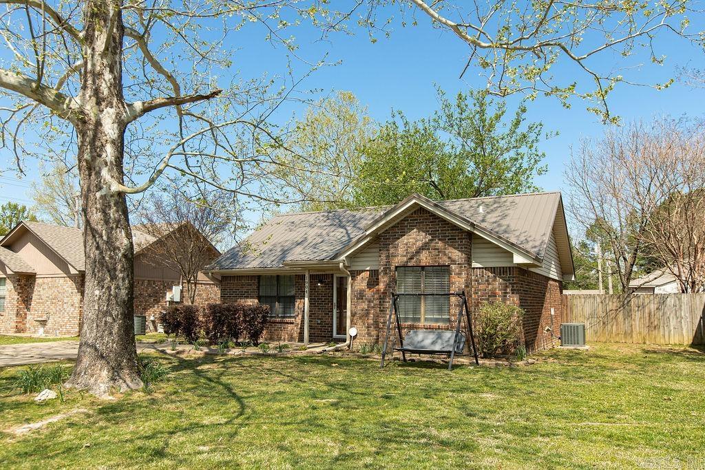 1904  Florence Mattison  Conway, AR