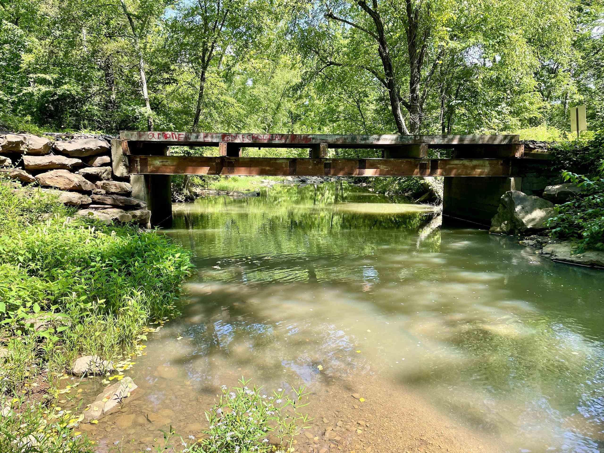 000  Resort  Higden, AR