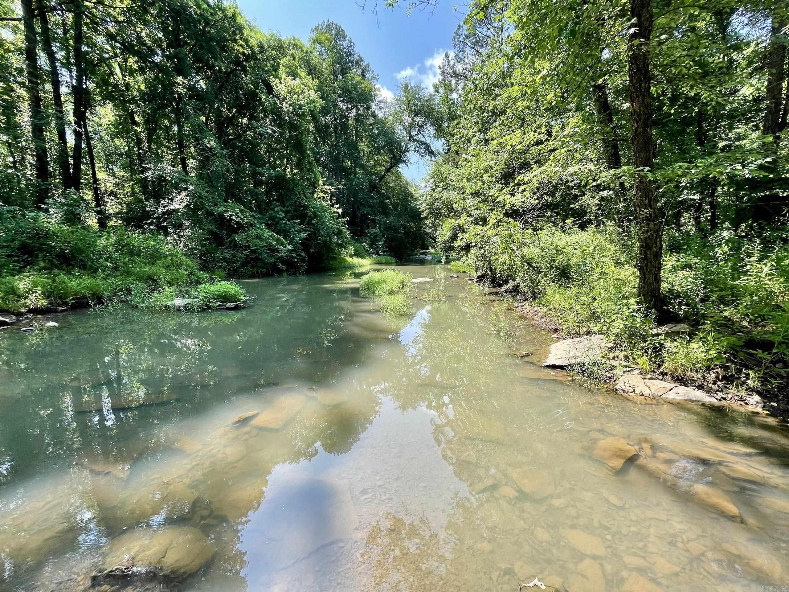 000  Resort  Higden, AR