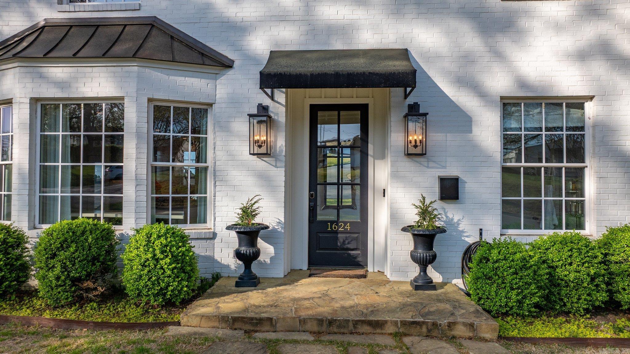 1624  Pine Valley  Little Rock, AR