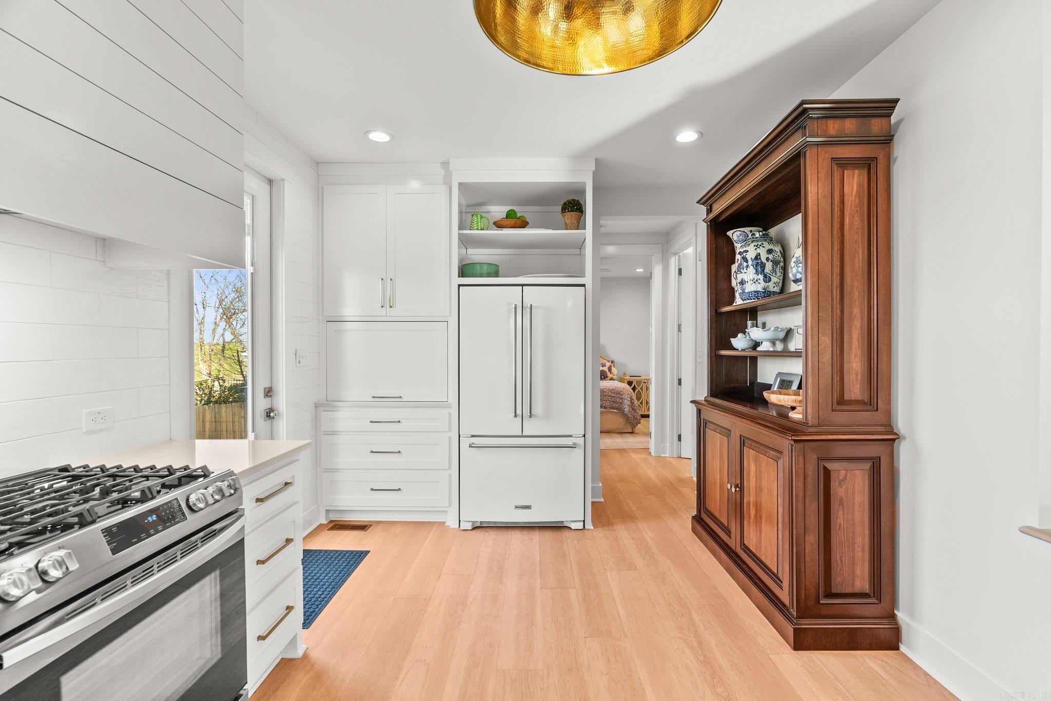 1624  Pine Valley  Little Rock, AR