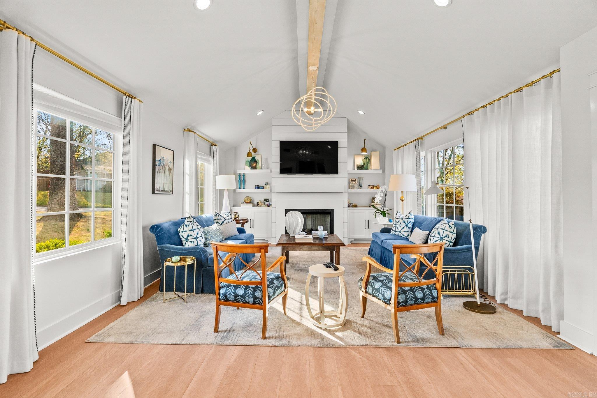 1624  Pine Valley  Little Rock, AR