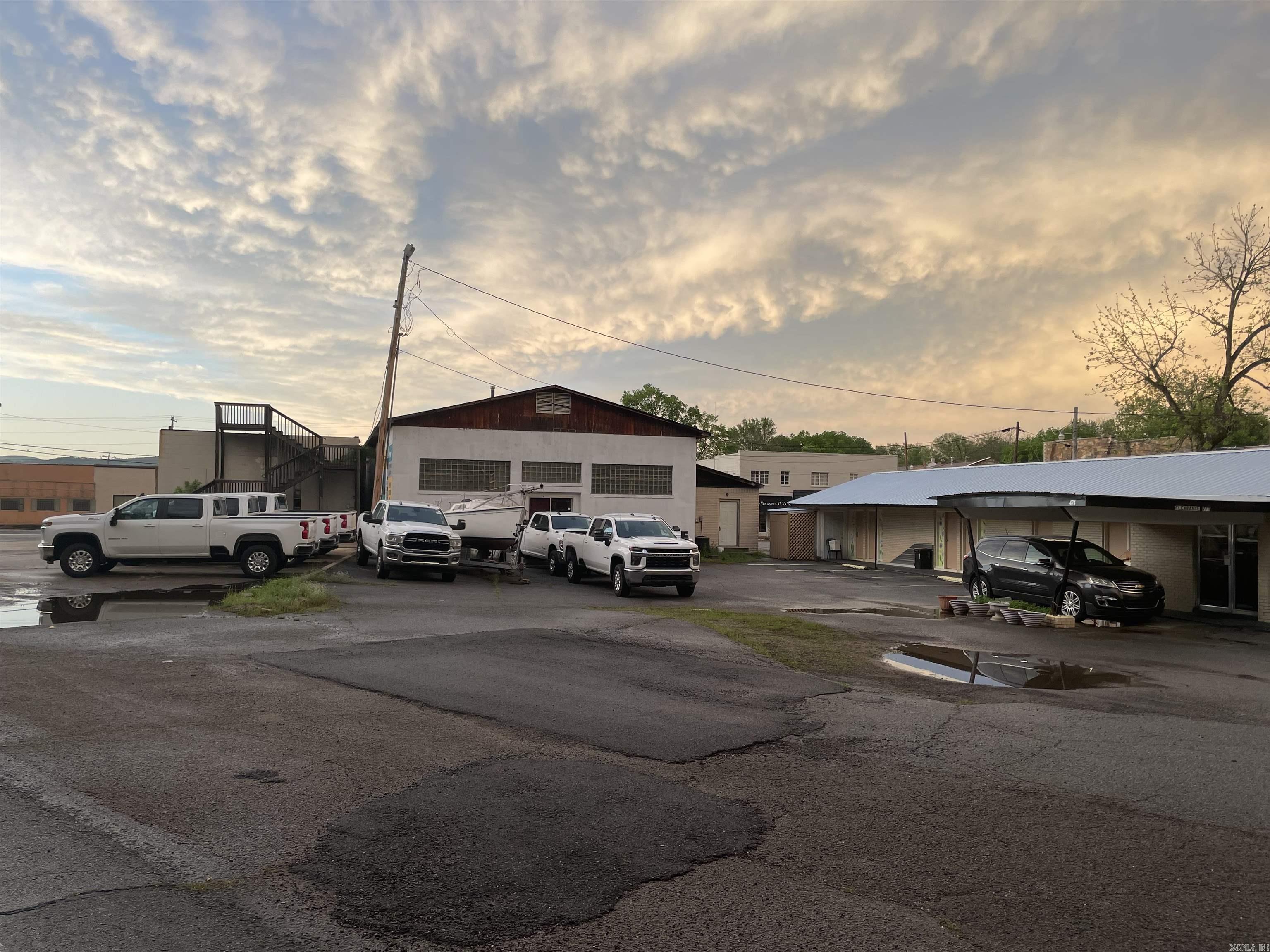 424  Highway 65 Business  Clinton, AR